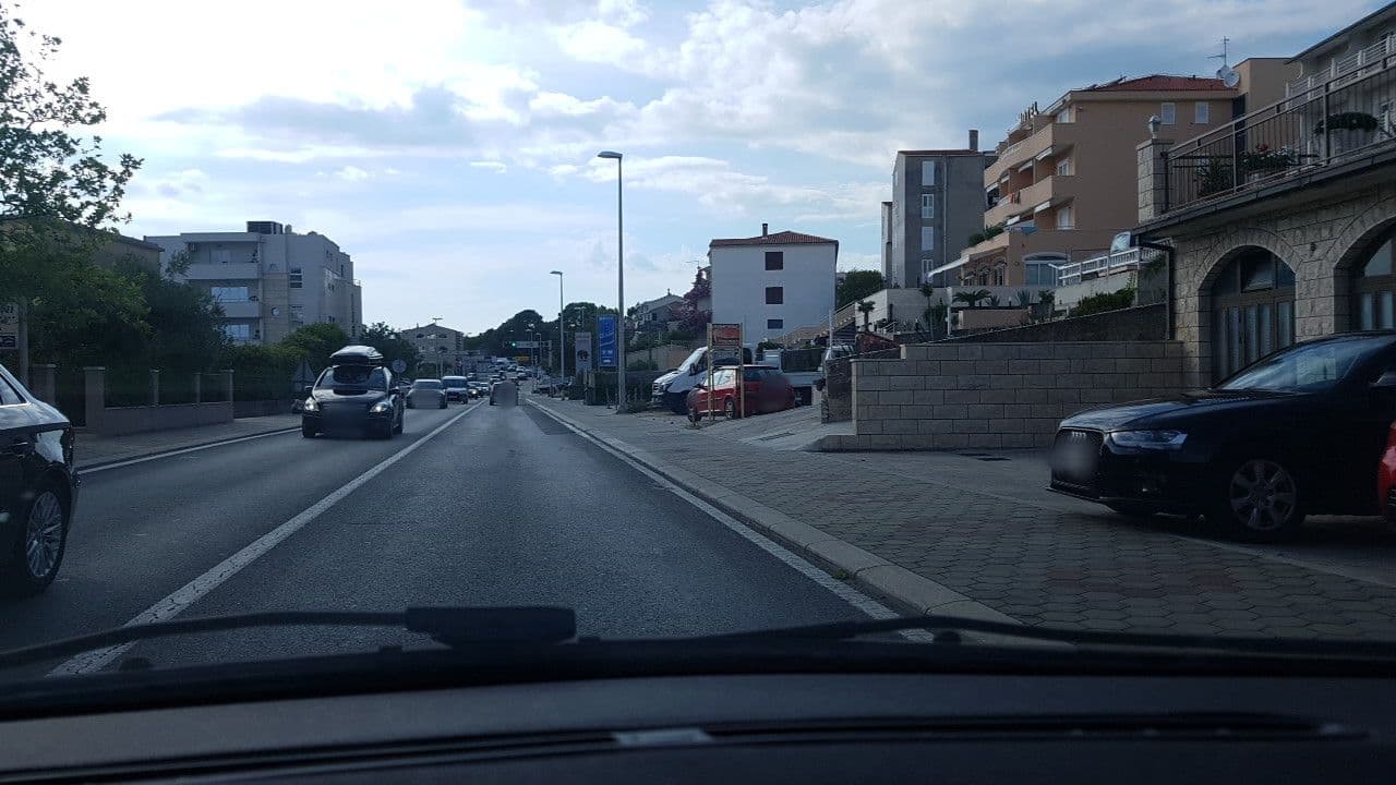 Street view near Apartmani Begic, Makarska — © mik007 (CC BY-SA · Mapillary)