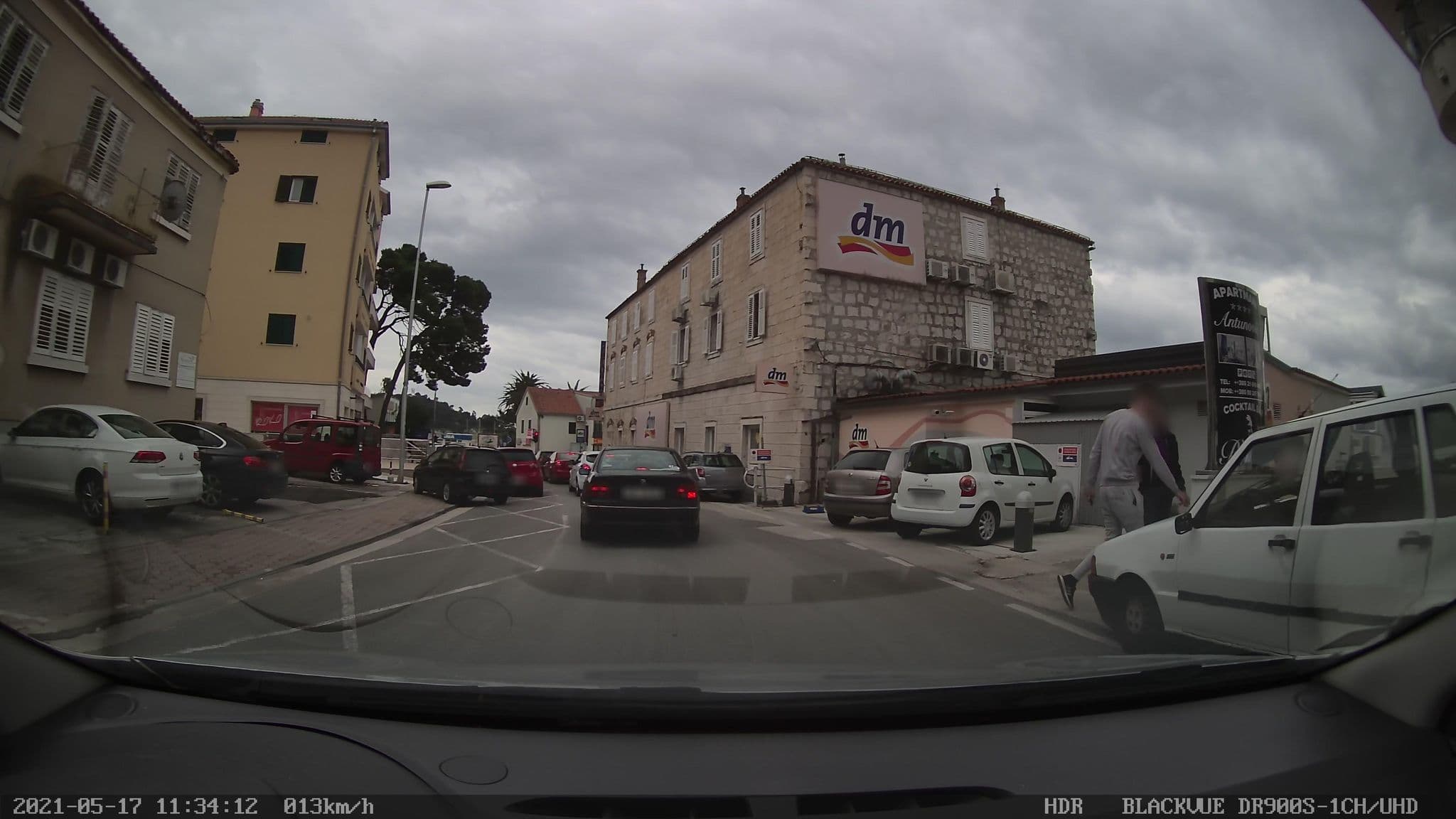 Street view near City Harbour Apartments, Makarska — © brackone (CC BY-SA · Mapillary)