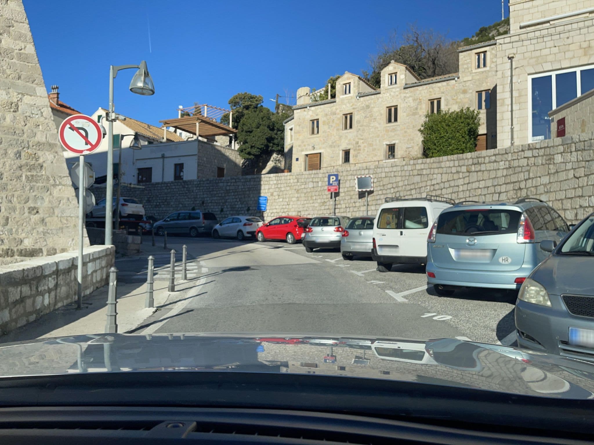 Street view near St. Michel Old Town Entrance, Dubrovnik — © filipb (CC BY-SA · Mapillary)