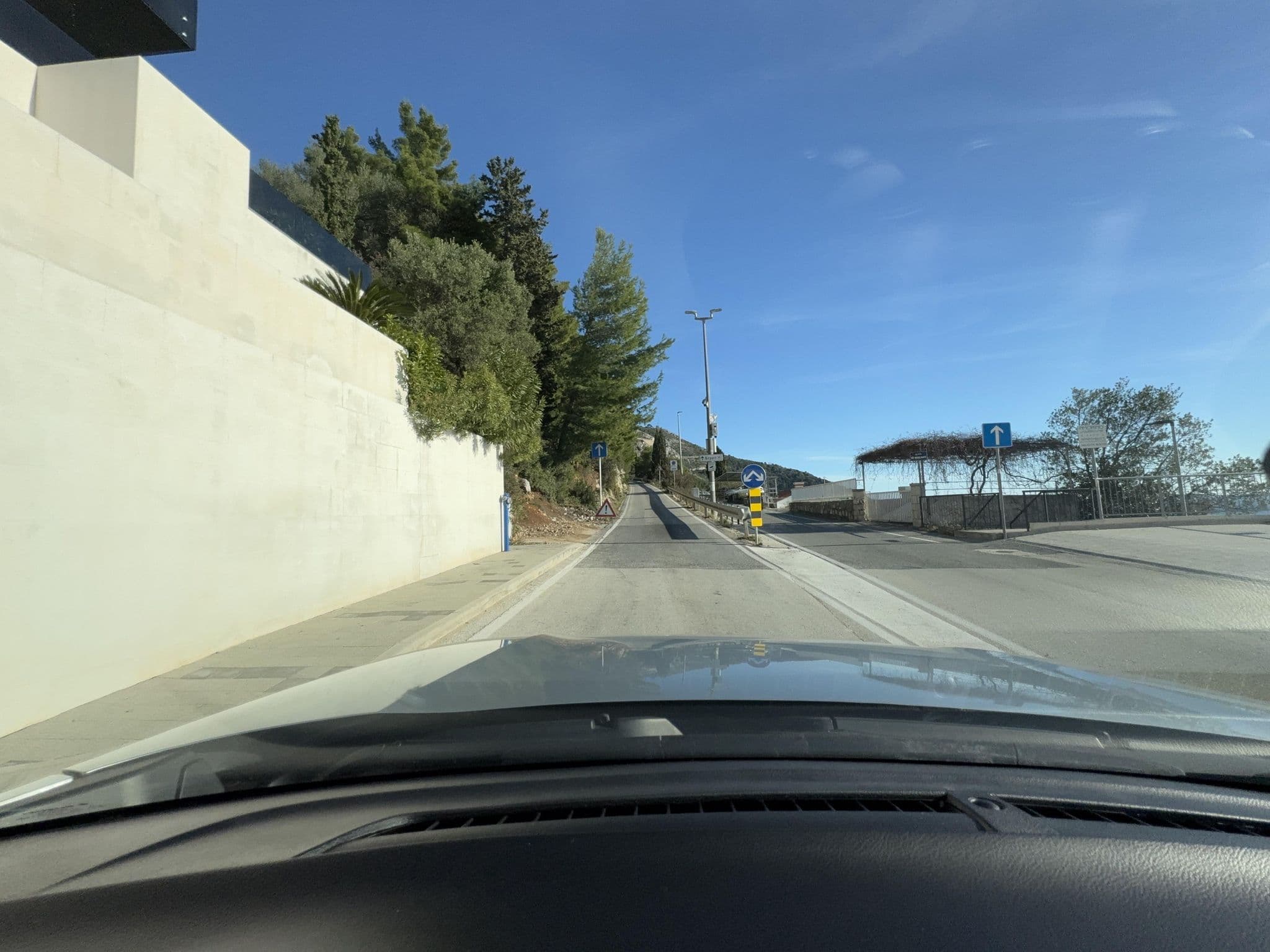 Street view near Nik 1 the Views Apartment, Dubrovnik — © filipb (CC BY-SA · Mapillary)