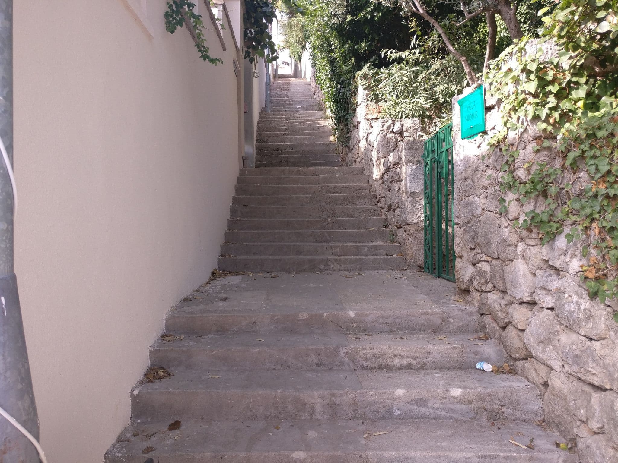 Street view near Villa Miomir, Mokošica — © ax3l (CC BY-SA · Mapillary)