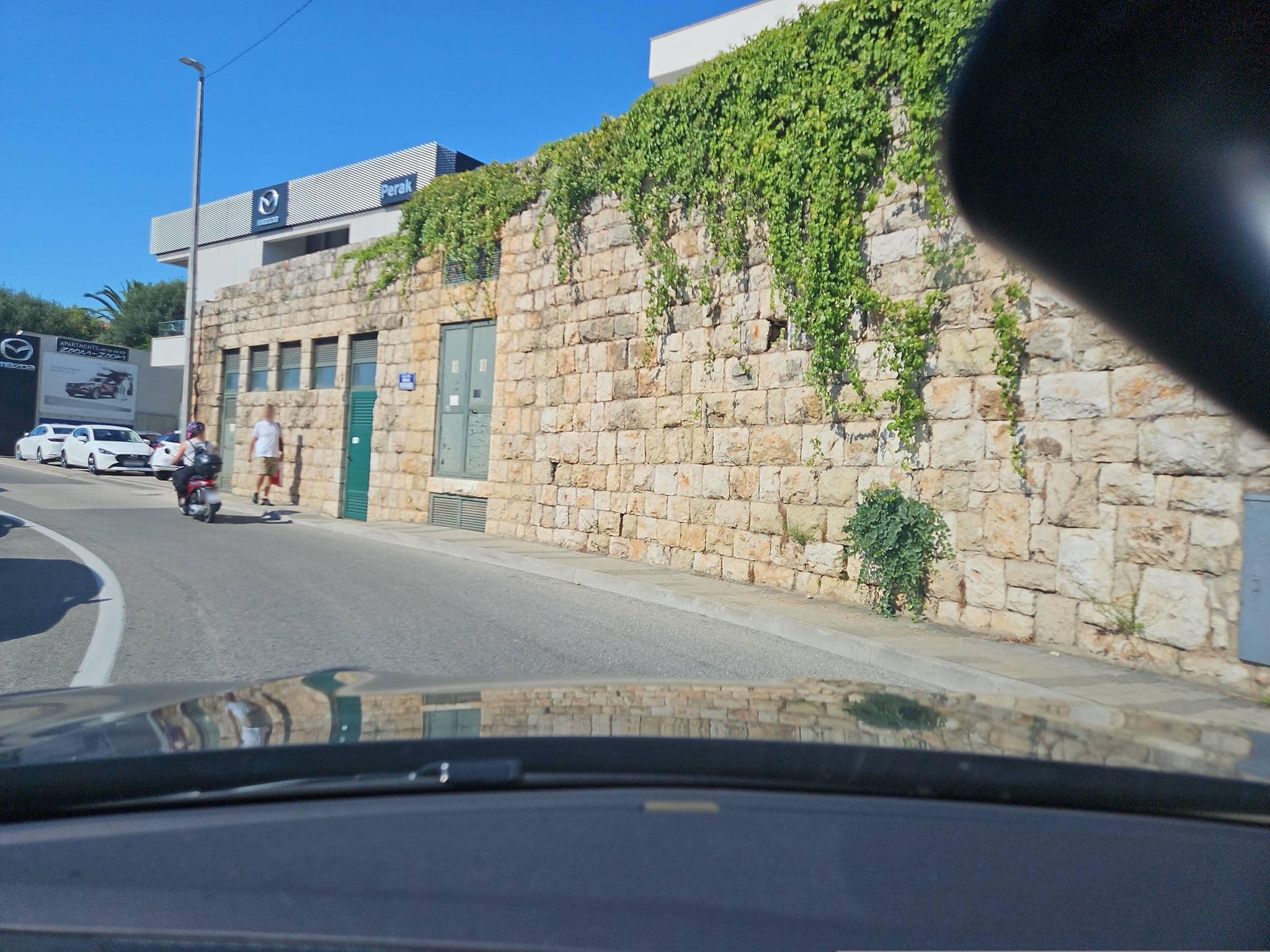Street view near Villa Katarina, Dubrovnik — © toho (CC BY-SA · Mapillary)