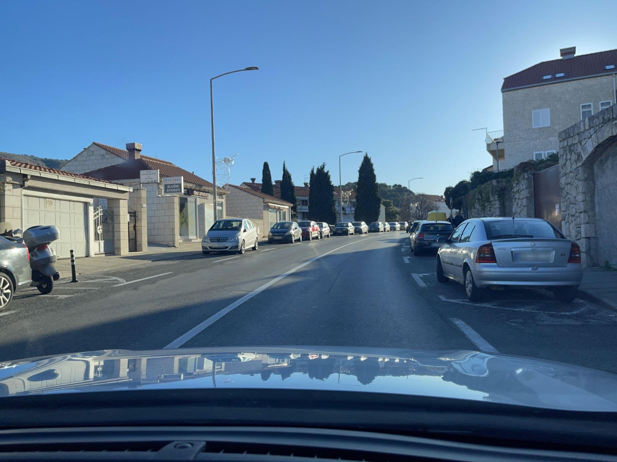 Street view near Apartments Sisic, Dubrovnik — © filipb (CC BY-SA · Mapillary)