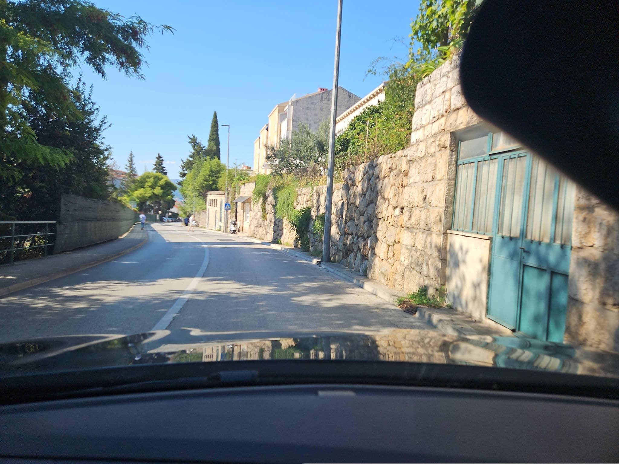 Street view near Sunlit Comfort Apartments, Dubrovnik — © toho (CC BY-SA · Mapillary)
