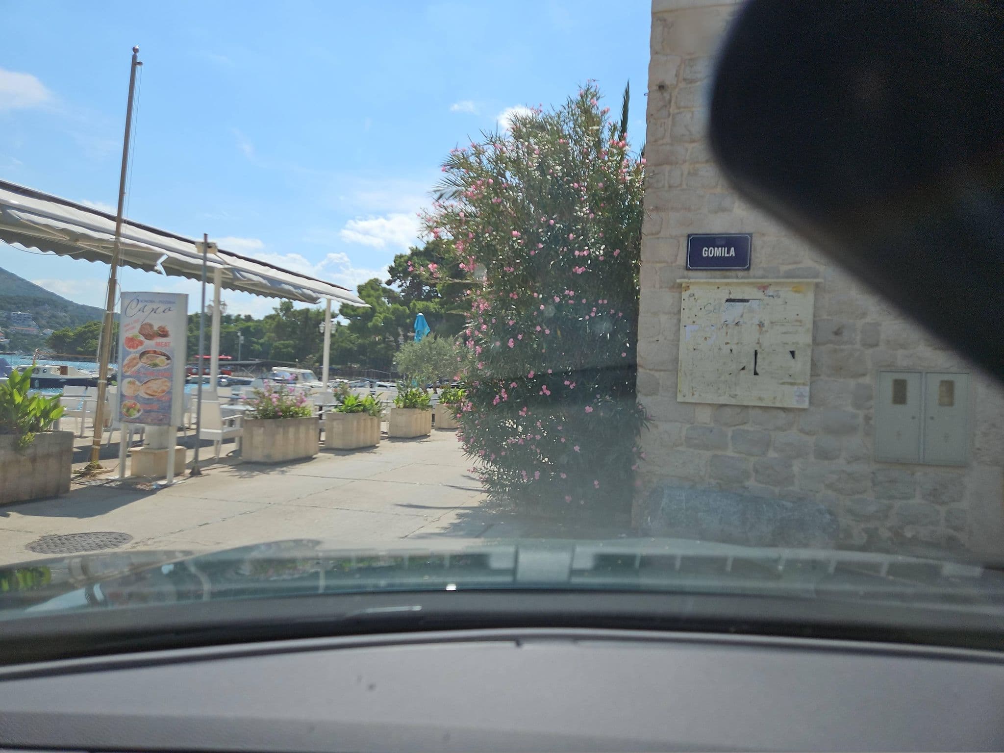Street view near Villa Pugliesi, Zaton — © toho (CC BY-SA · Mapillary)