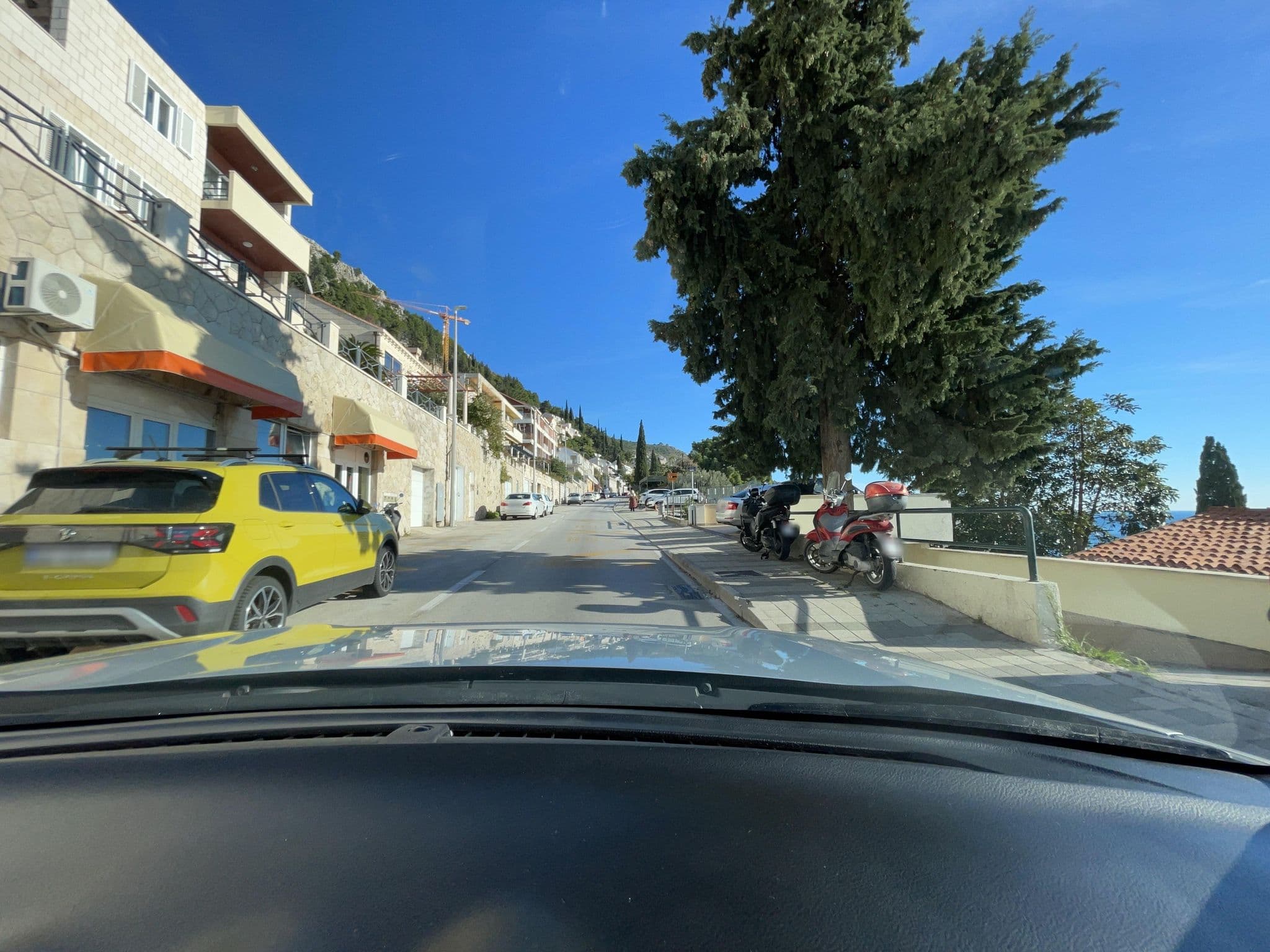 Street view near Apartment Flora, Dubrovnik — © filipb (CC BY-SA · Mapillary)