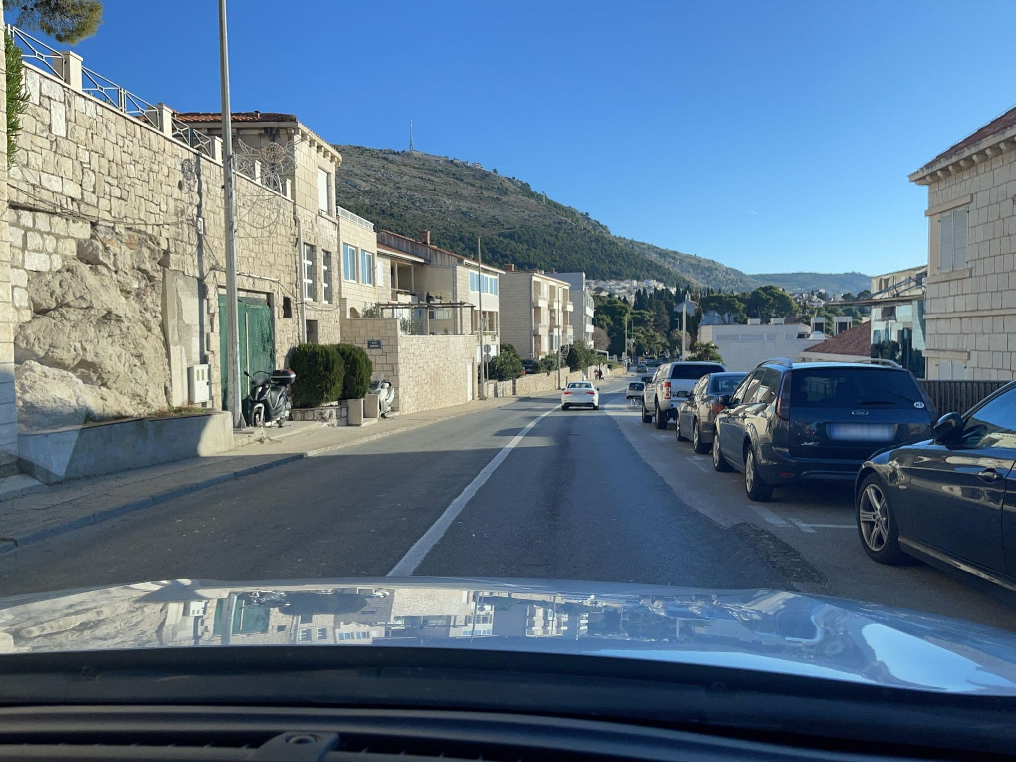 Street view near Dubrovnik Apartments Kovacec, Dubrovnik — © filipb (CC BY-SA · Mapillary)