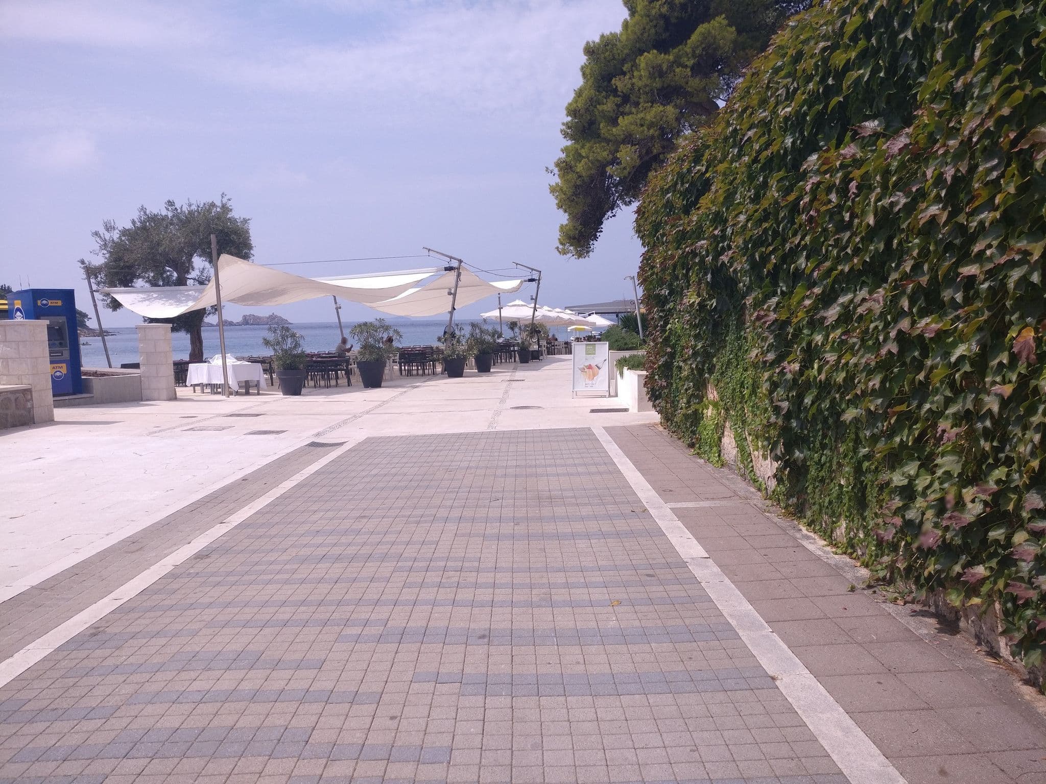 Street view near Outdoor Pool - Hotel Kompas, Mokošica — © ax3l (CC BY-SA · Mapillary)