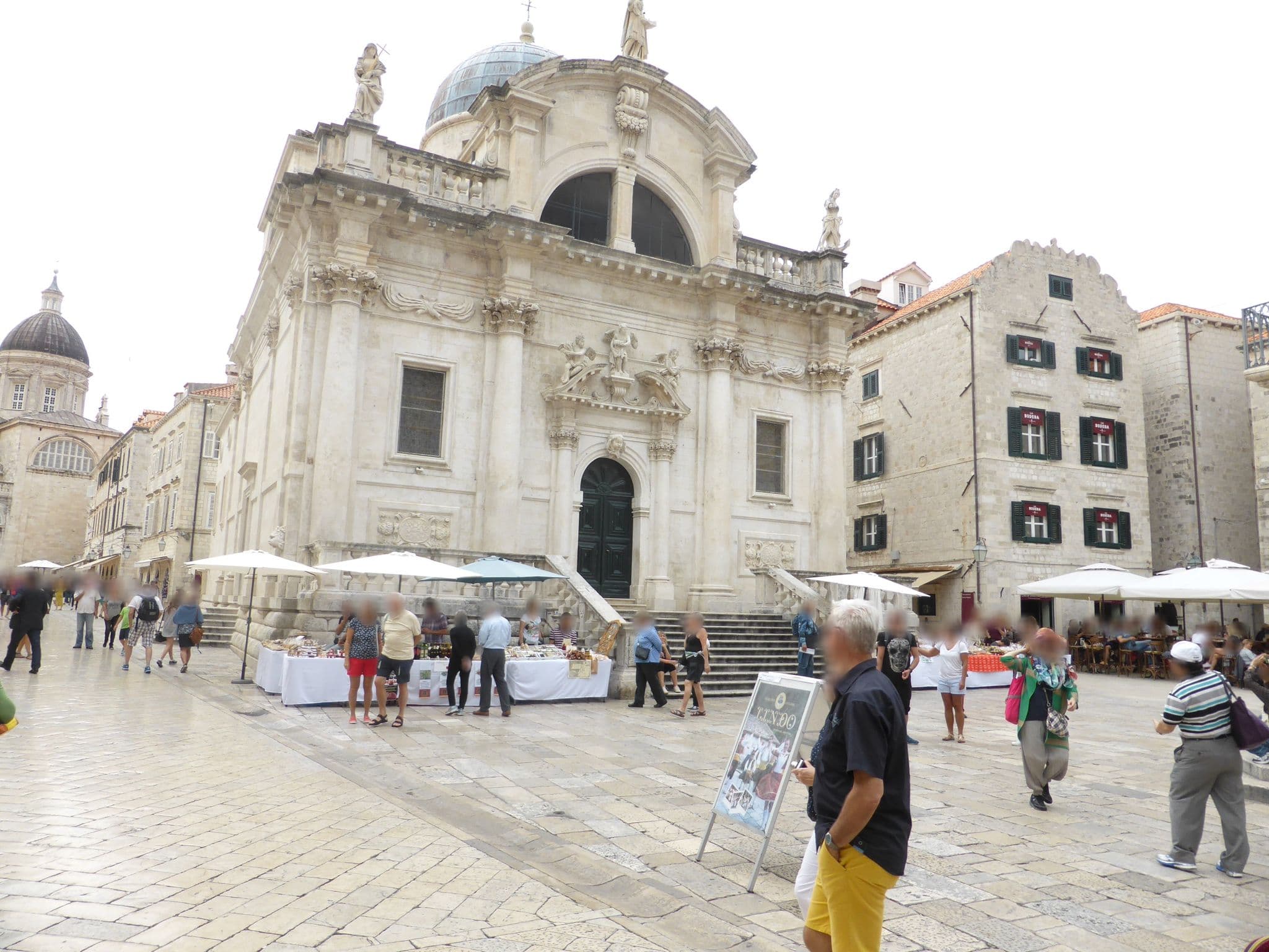 Street view near Apartment & Room Rozarij, Dubrovnik — © sennewald63 (CC BY-SA · Mapillary)