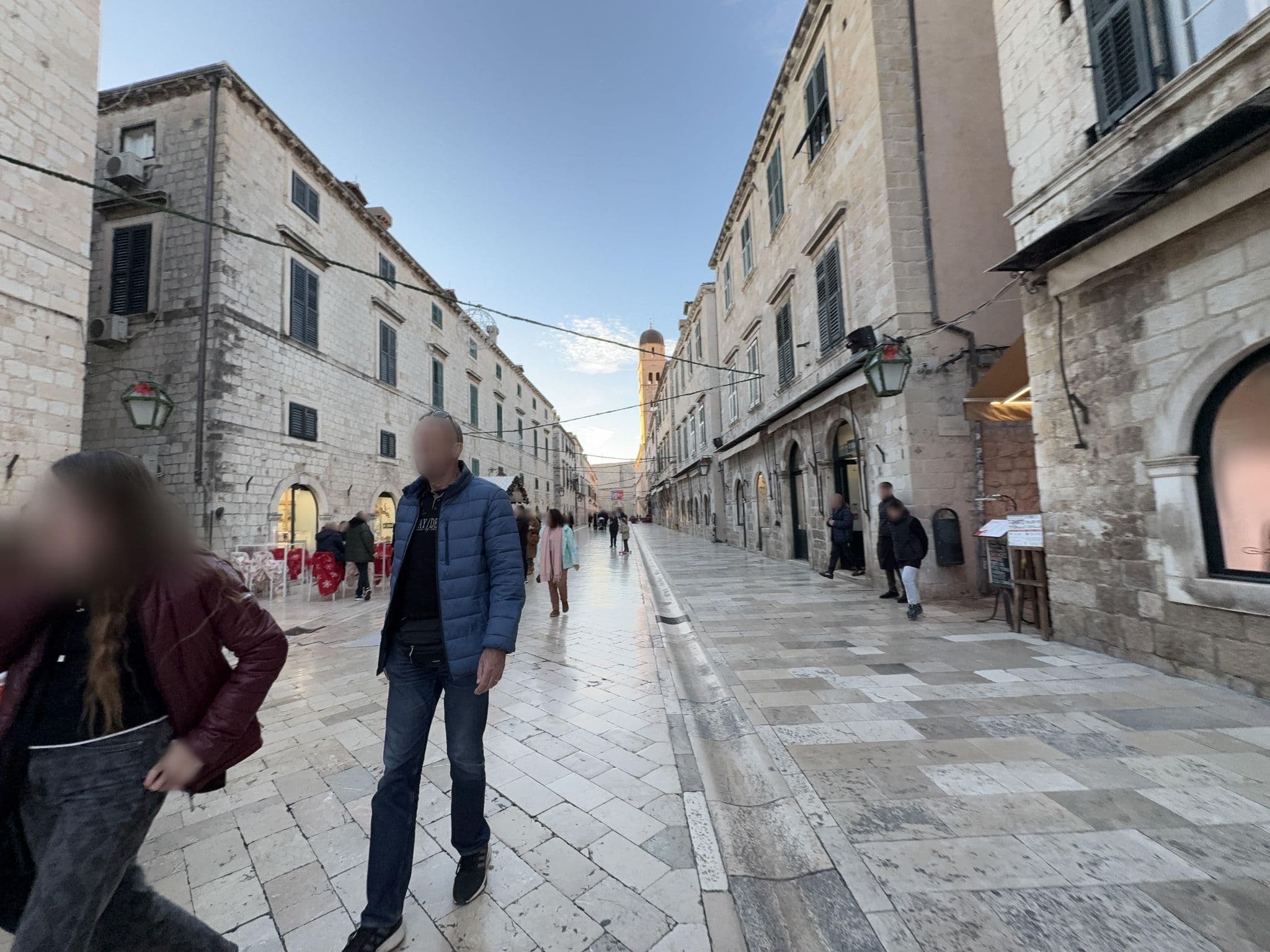 Street view near Dreams Stradun Apartments, Dubrovnik — © filipb (CC BY-SA · Mapillary)
