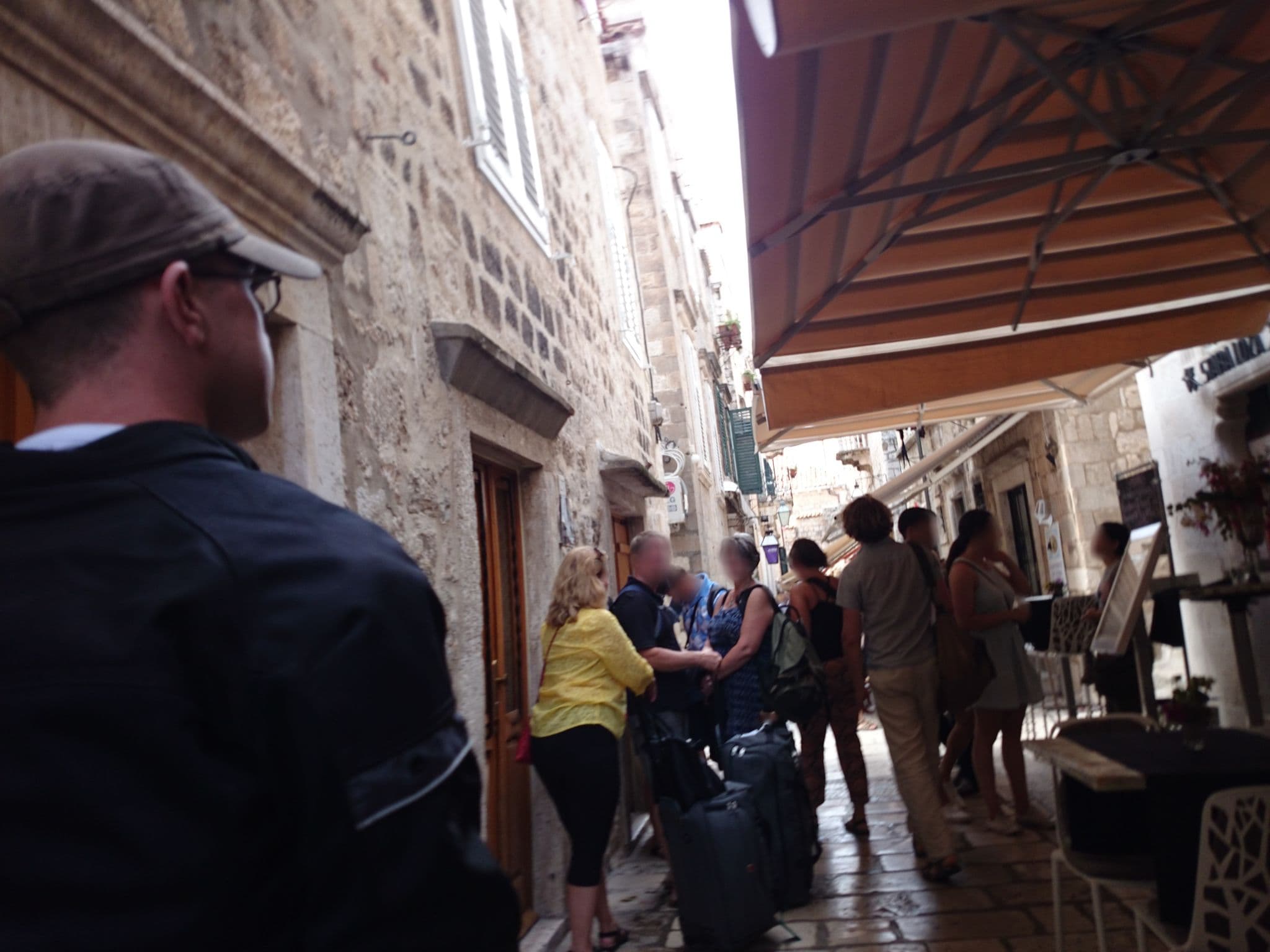 Street view near Apartments Perla, Dubrovnik — © ebel (CC BY-SA · Mapillary)