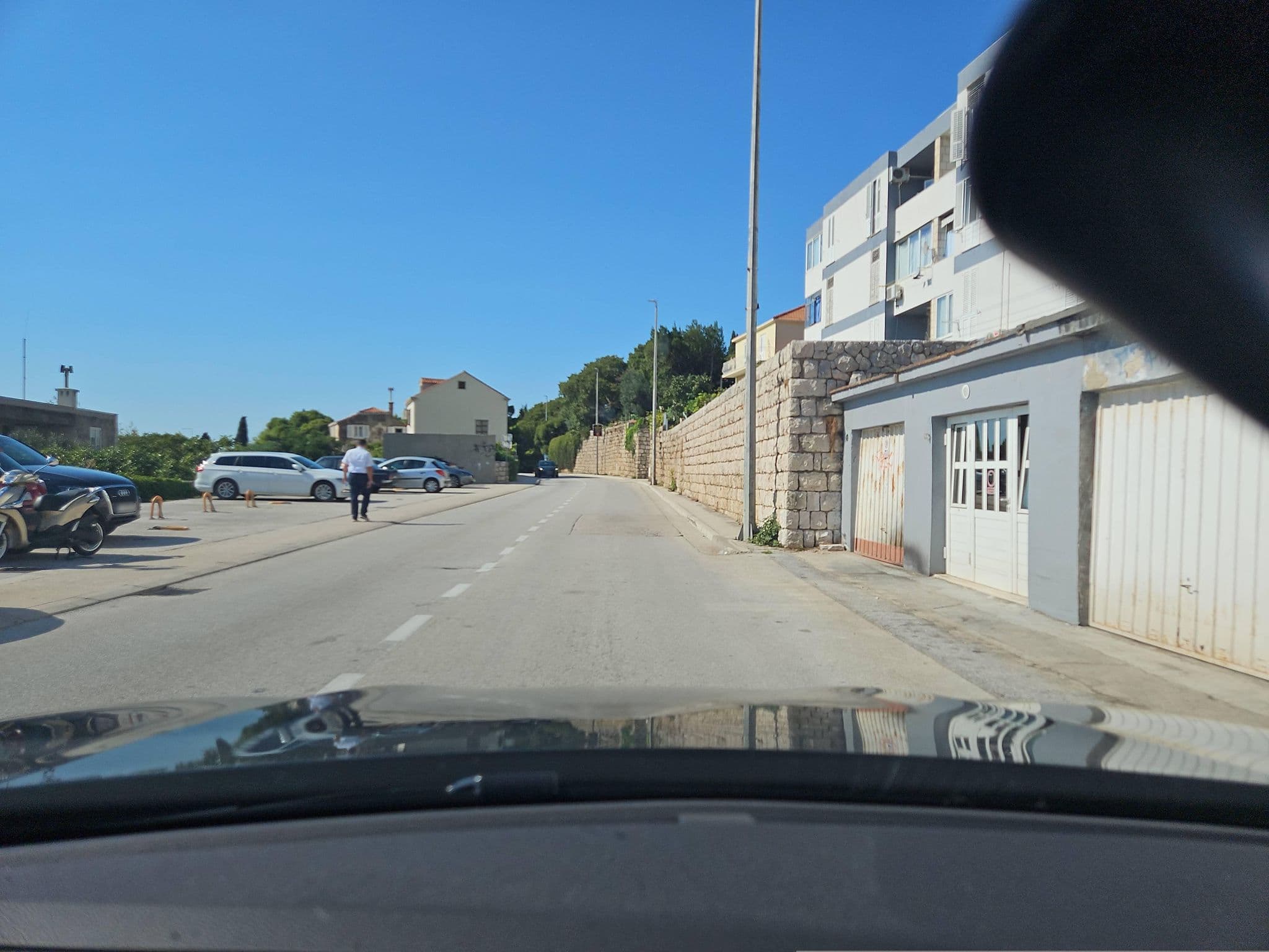 Street view near Apartment Vukanovic, Dubrovnik — © toho (CC BY-SA · Mapillary)
