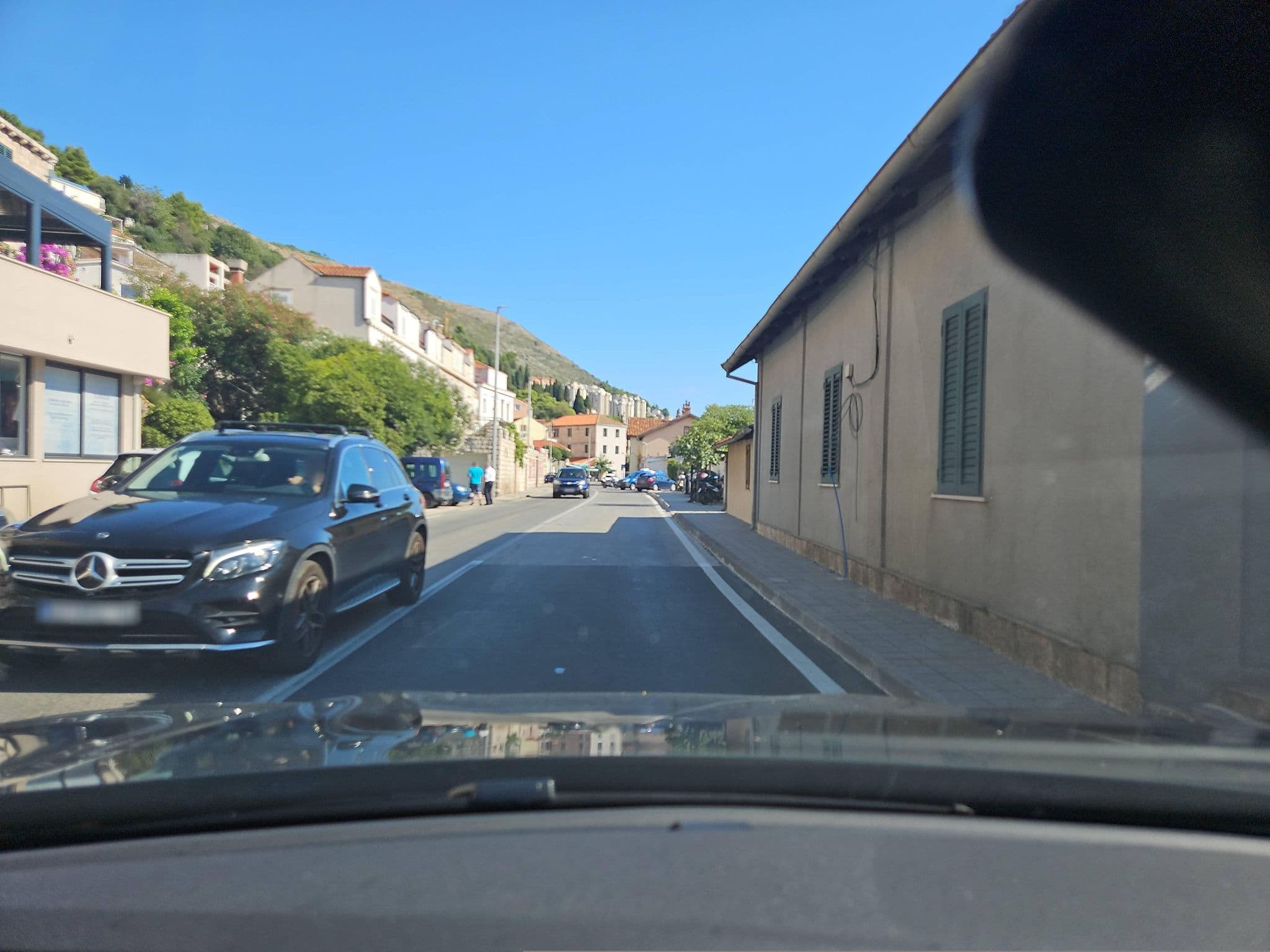 Street view near Dubrovnik Apartments Smile, Mokošica — © toho (CC BY-SA · Mapillary)