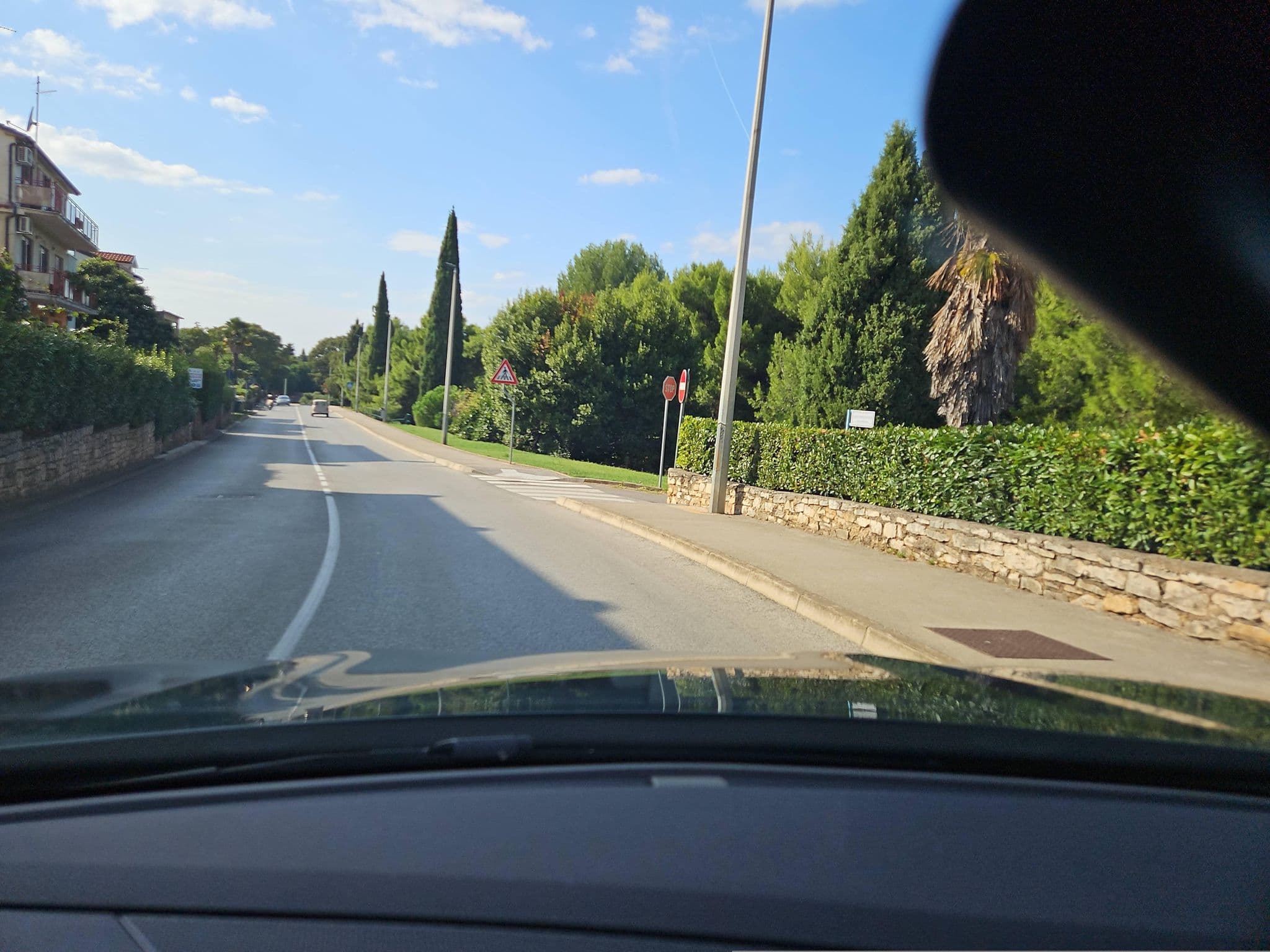 Street view near Apartments Villa Lucu, Rovinj — © toho (CC BY-SA · Mapillary)