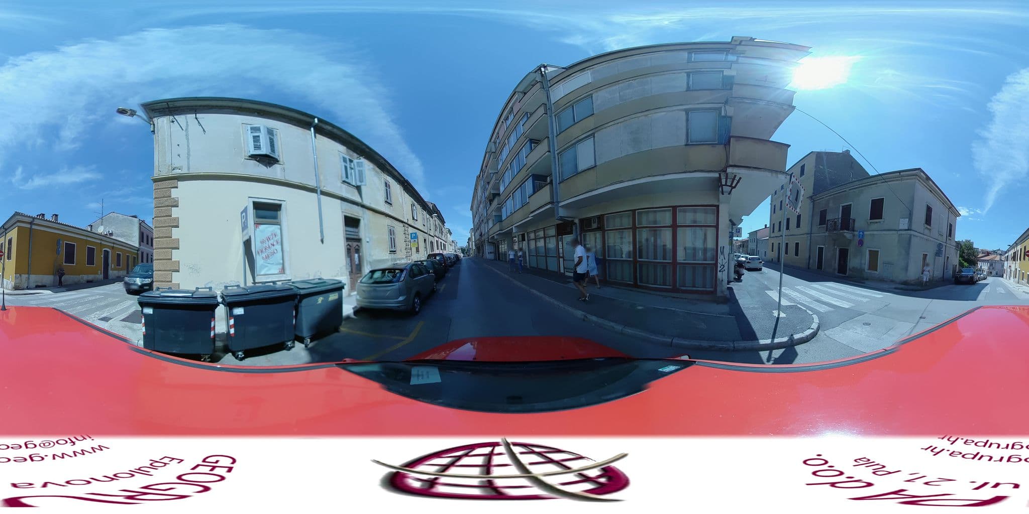 Street view near GALIJA UGOSTITELJSKI OBRT, vl. ELJVER RAČA, Pula — © geogrupa (CC BY-SA · Mapillary)