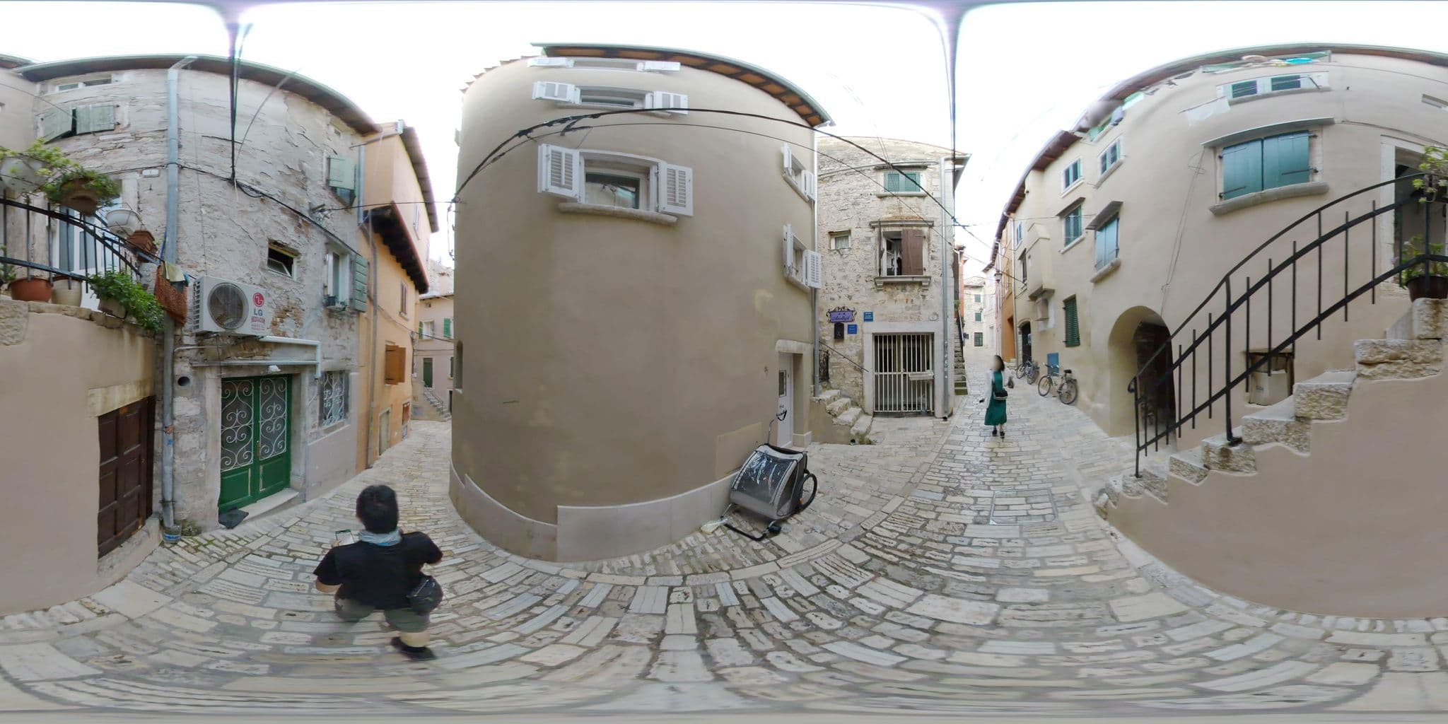 Street view near Casa 39 Apartments, Rovinj — © mapconcierge (CC BY-SA · Mapillary)