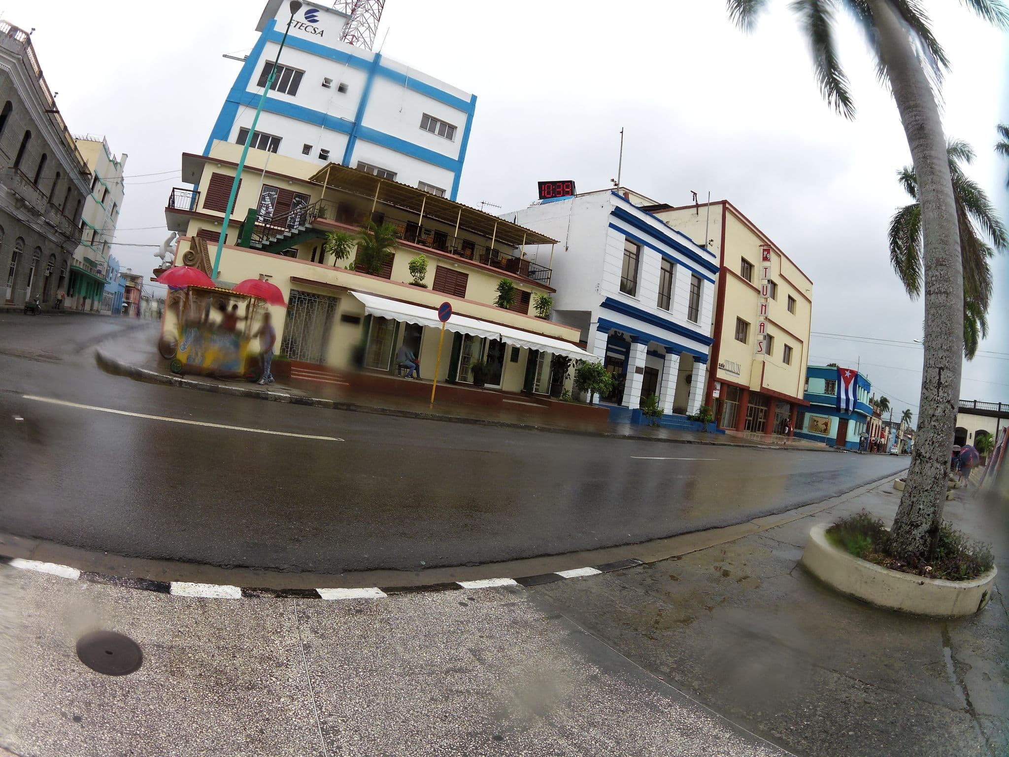 Street view near Hotel Santiago, Las Tunas — © mronewheeldrive (CC BY-SA · Mapillary)