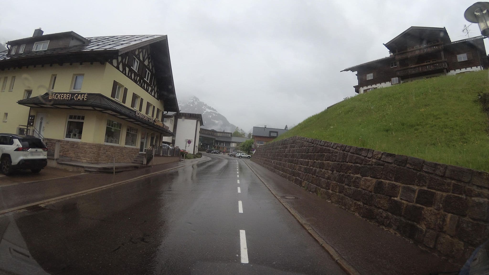 Street view near Walser Chalet, Hirschegg