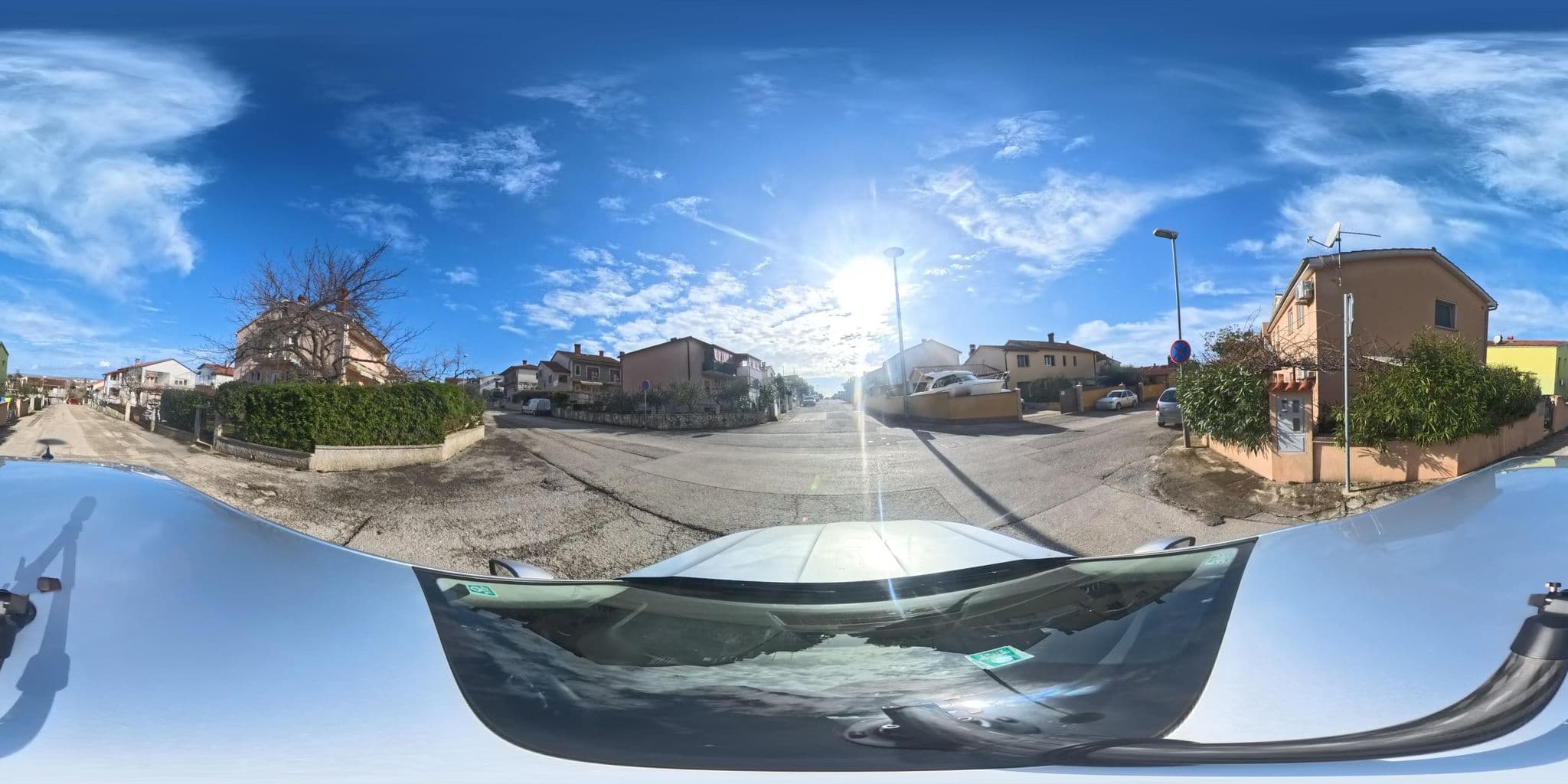 Street view near Apartments Spomenka 1432, Pula — © LTuropolec (CC BY-SA · Mapillary)