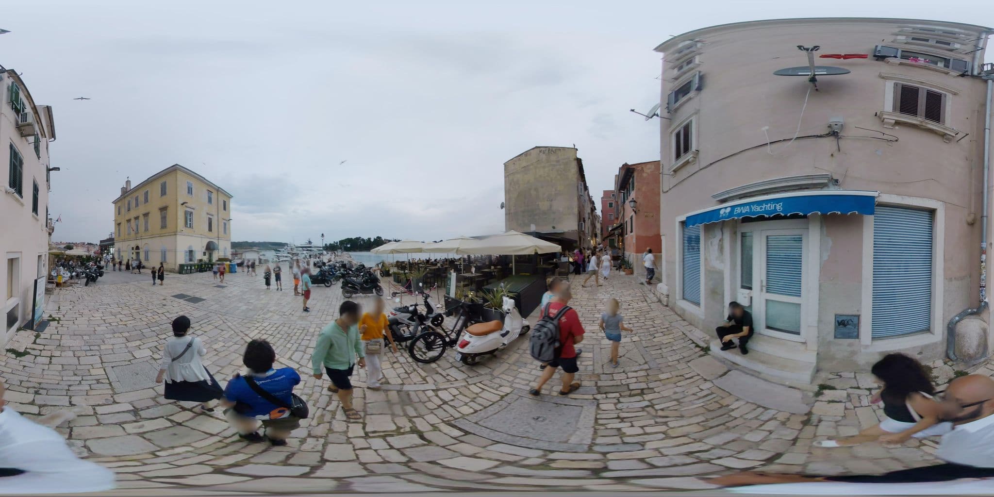 Street view near Guest Accomodation Dall' Antiquario, Rovinj — © mapconcierge (CC BY-SA · Mapillary)