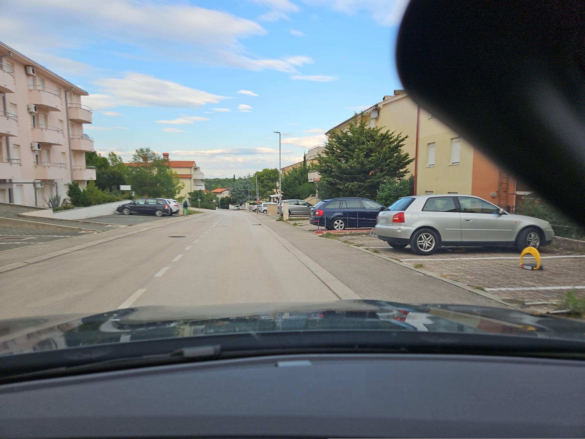Street view near Apartmani Flora, Medulin — © toho (CC BY-SA · Mapillary)