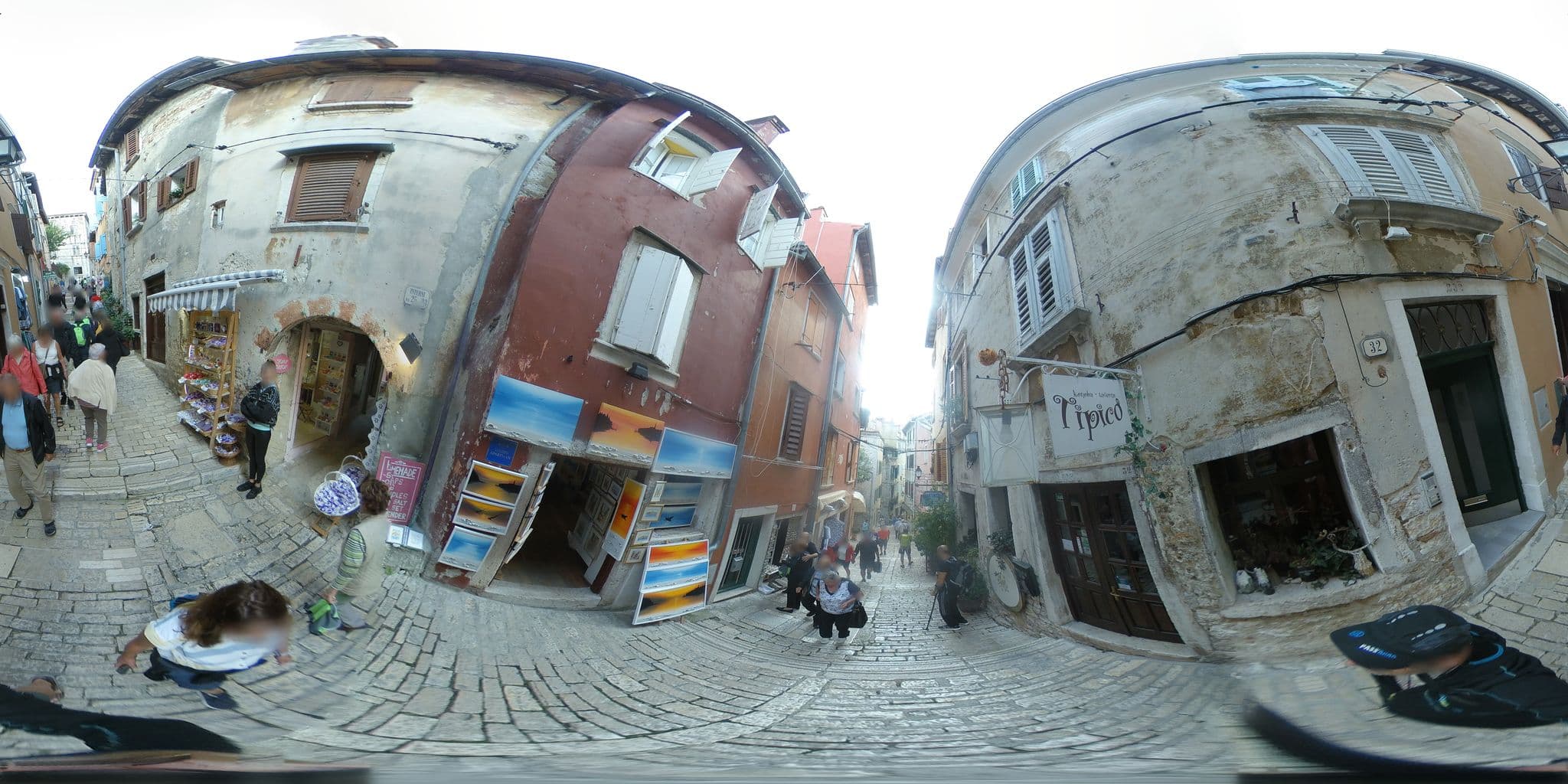 Street view near Bruno Old town apartments, Rovinj — © javiersanp (CC BY-SA · Mapillary)