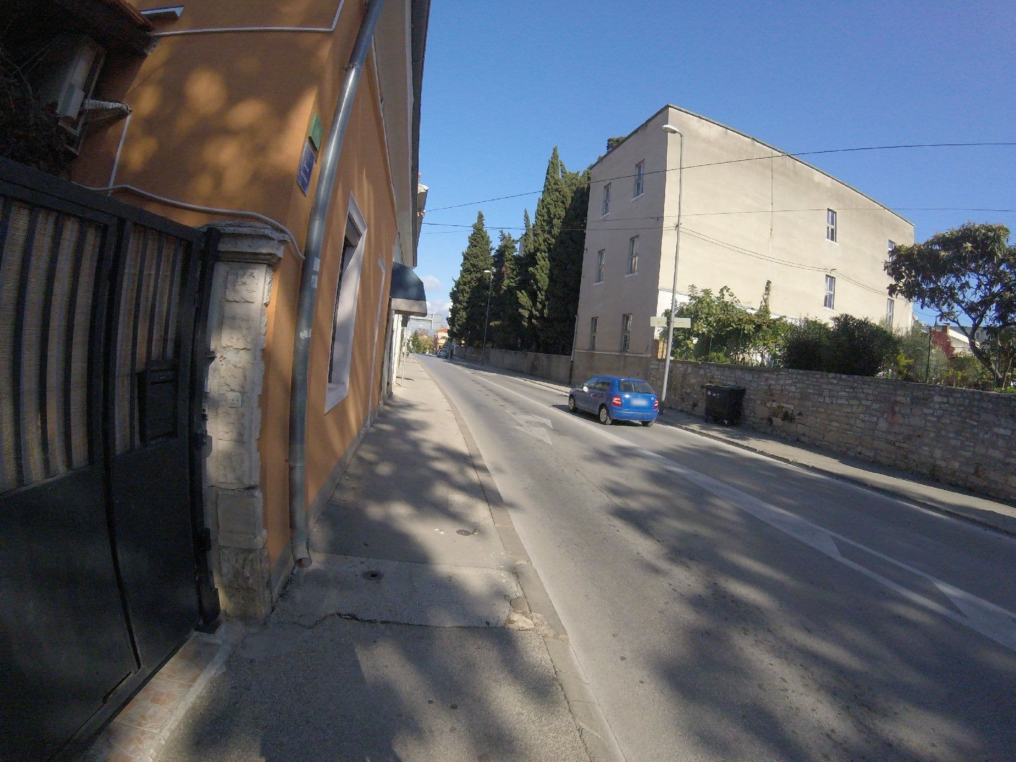 Street view near Apartments Mario, Pula — © utvonalfelmeresek (CC BY-SA · Mapillary)