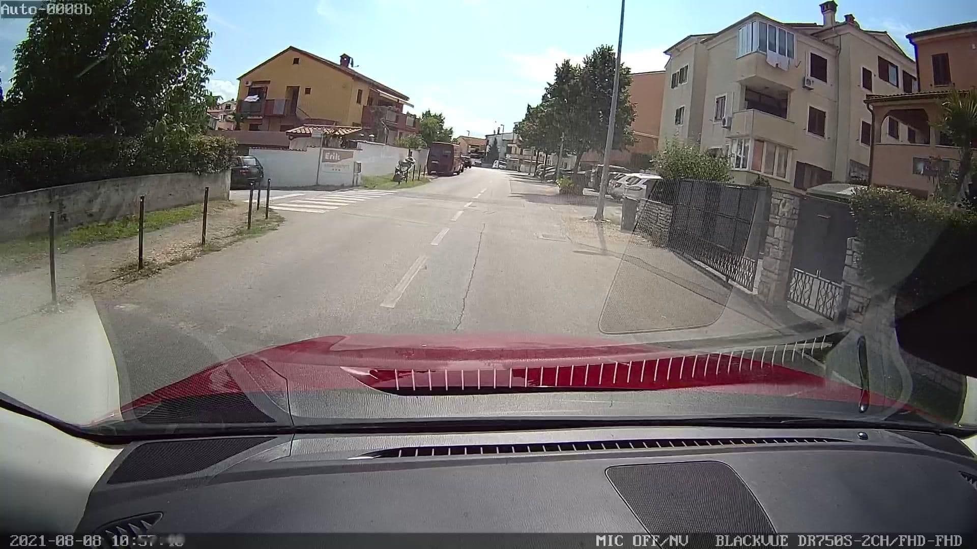 Street view near Apartments Zdenka, Rovinj — © rdnnk (CC BY-SA · Mapillary)