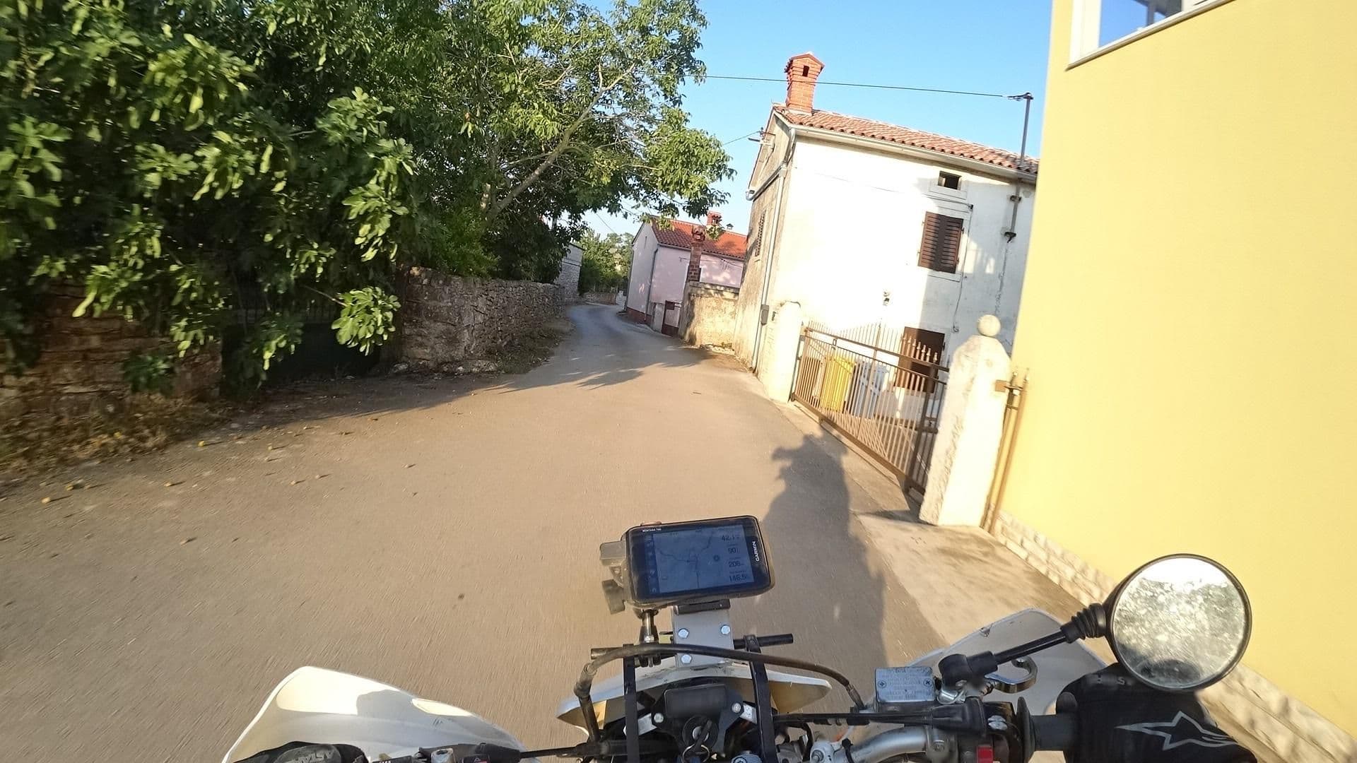 Street view near Holiday home Bicici I, Marčana — © isvedic (CC BY-SA · Mapillary)