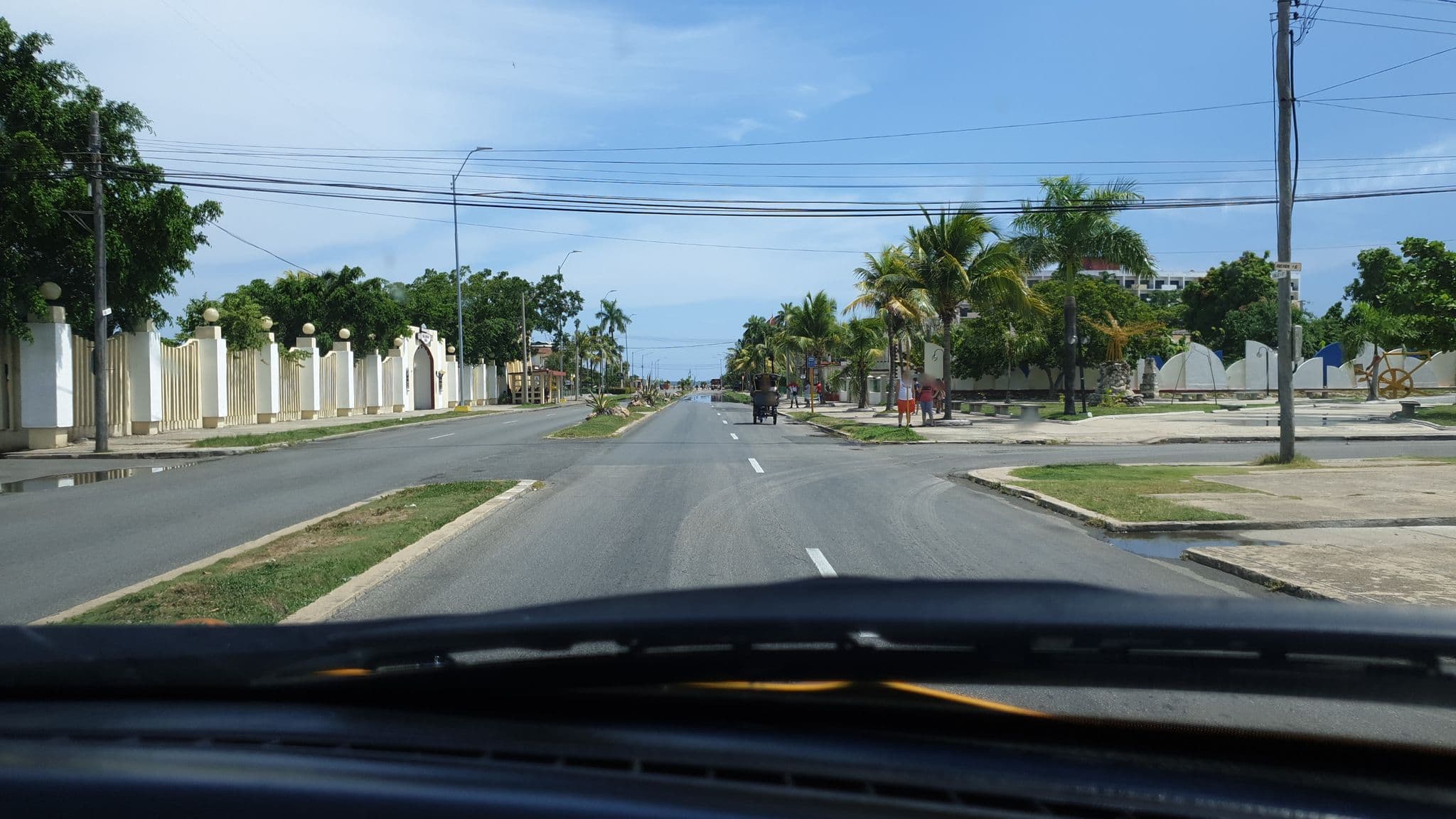 Street view near Hostal La Marina, Cienfuegos