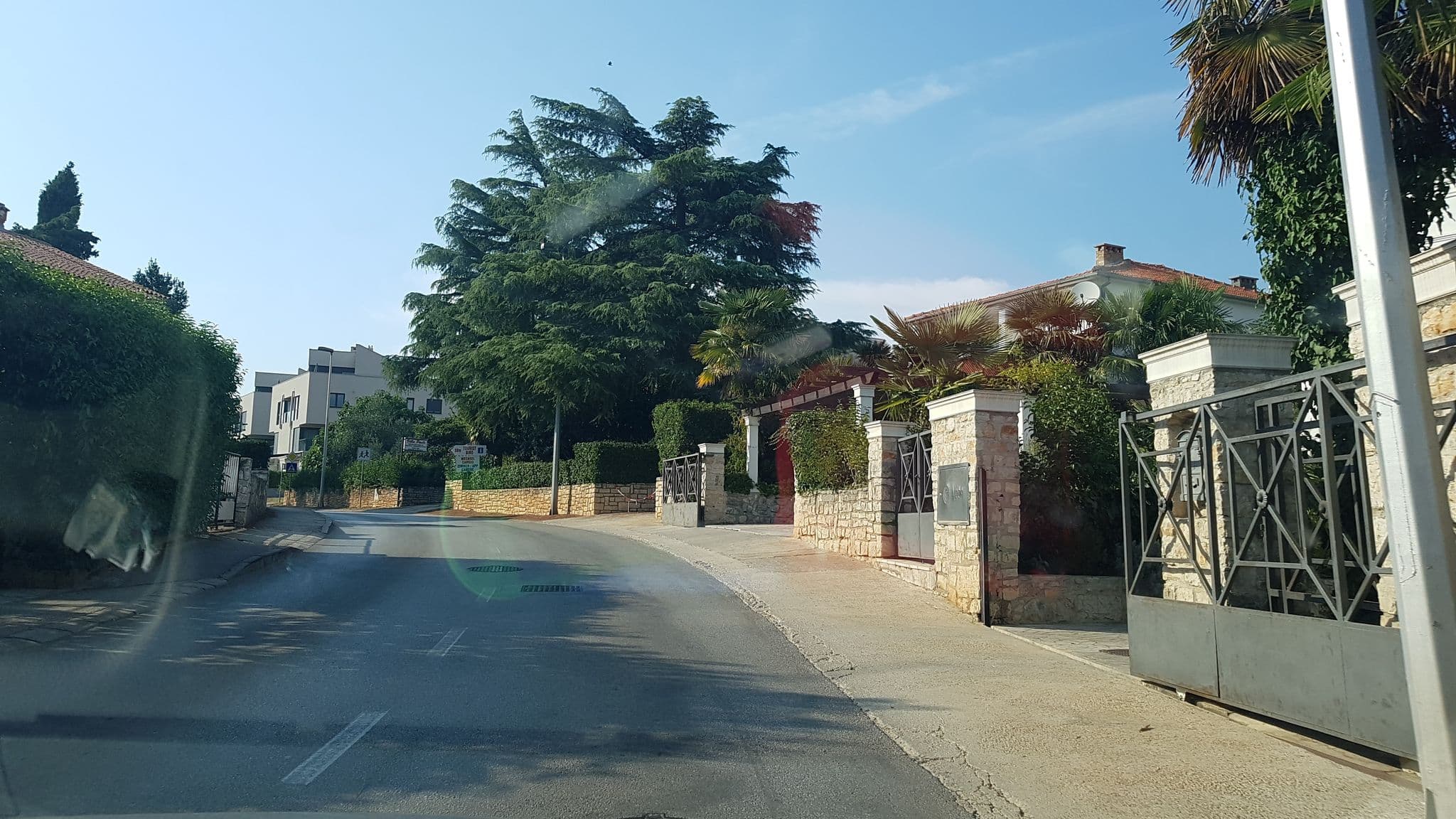 Street view near House Eufemia, Rovinj — © igorzo (CC BY-SA · Mapillary)