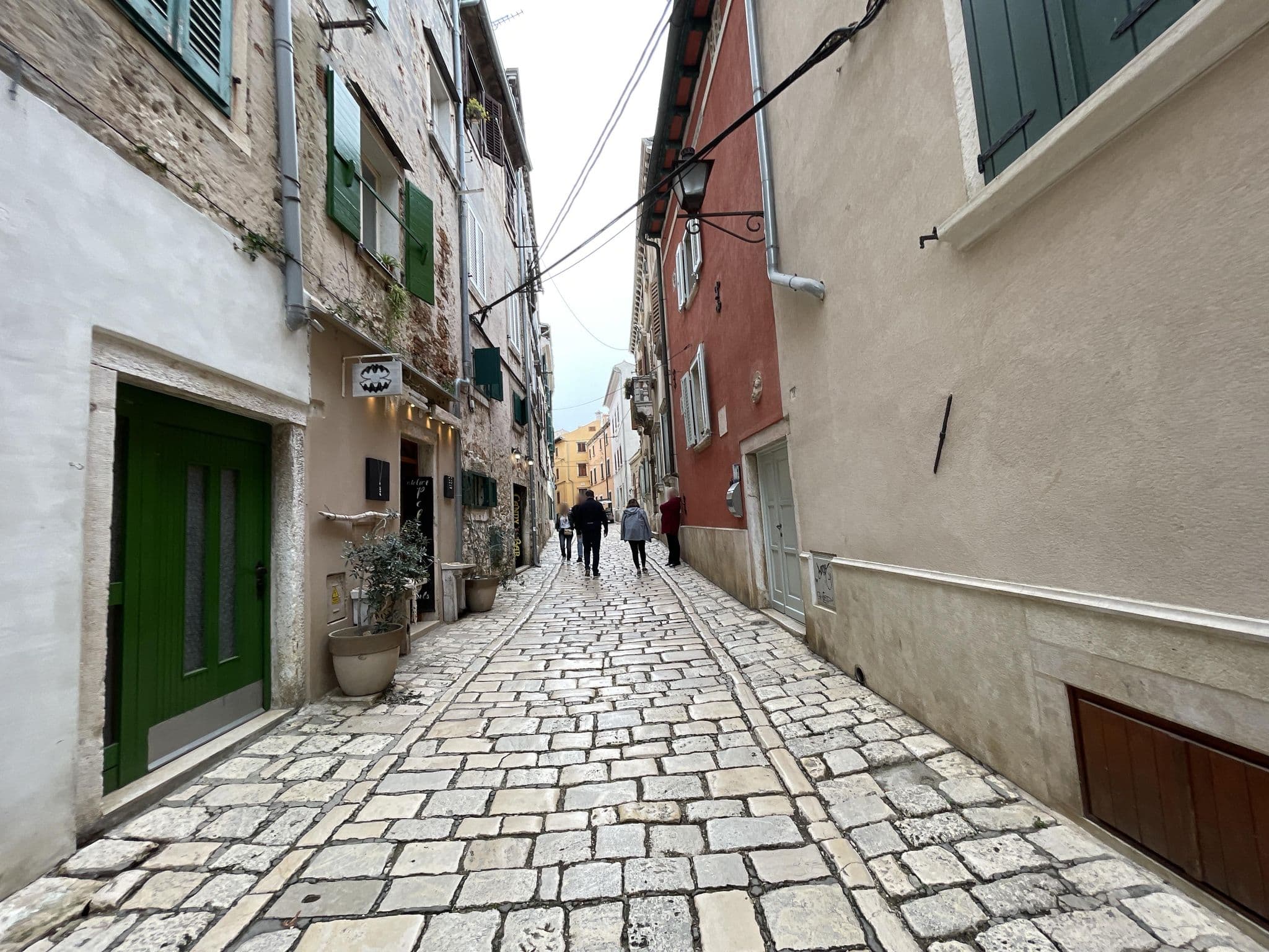 Street view near Old Town Garden Studios, Rovinj — © filipb (CC BY-SA · Mapillary)