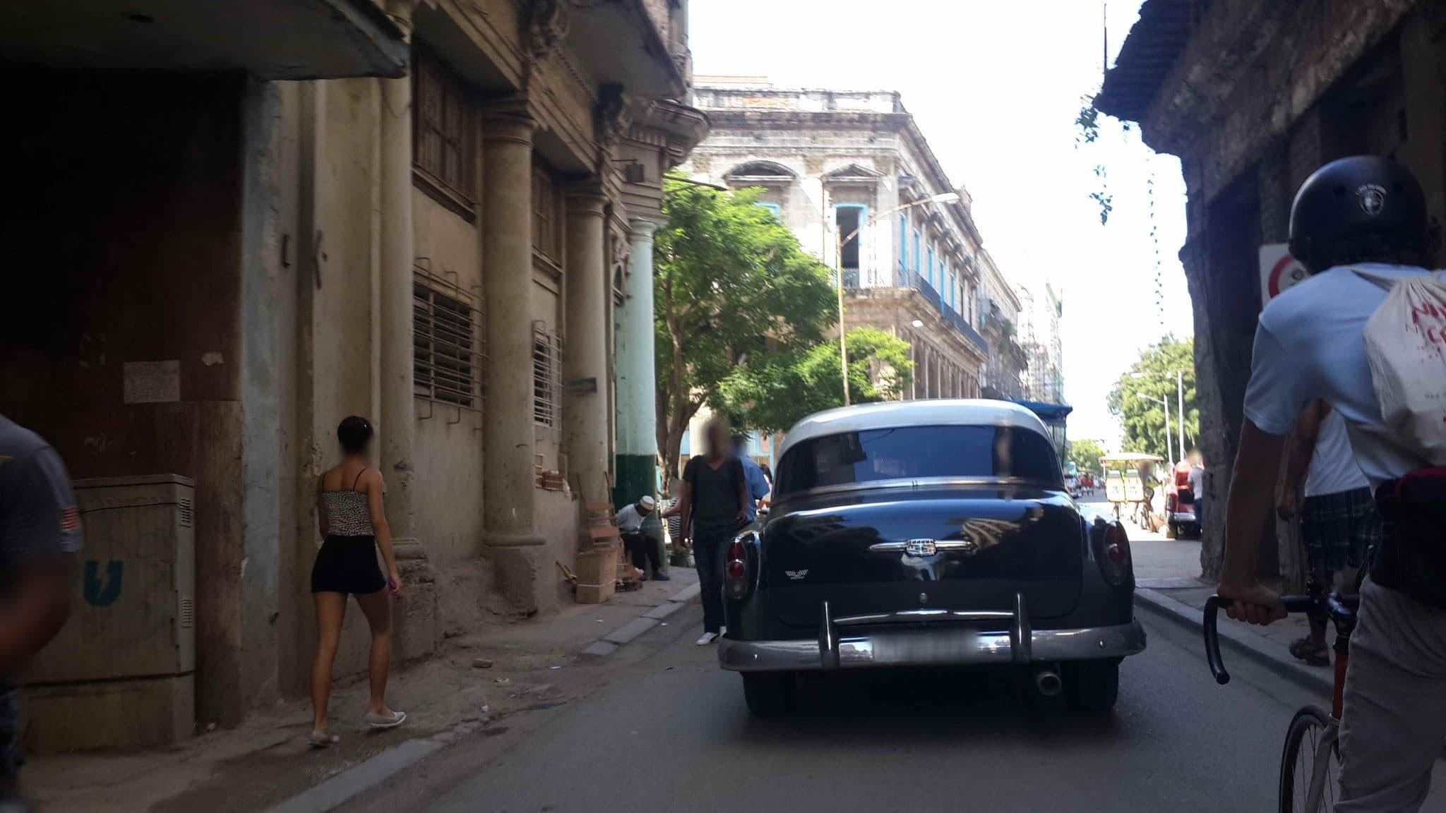 Street view near Casa de Yay, La Habana Vieja