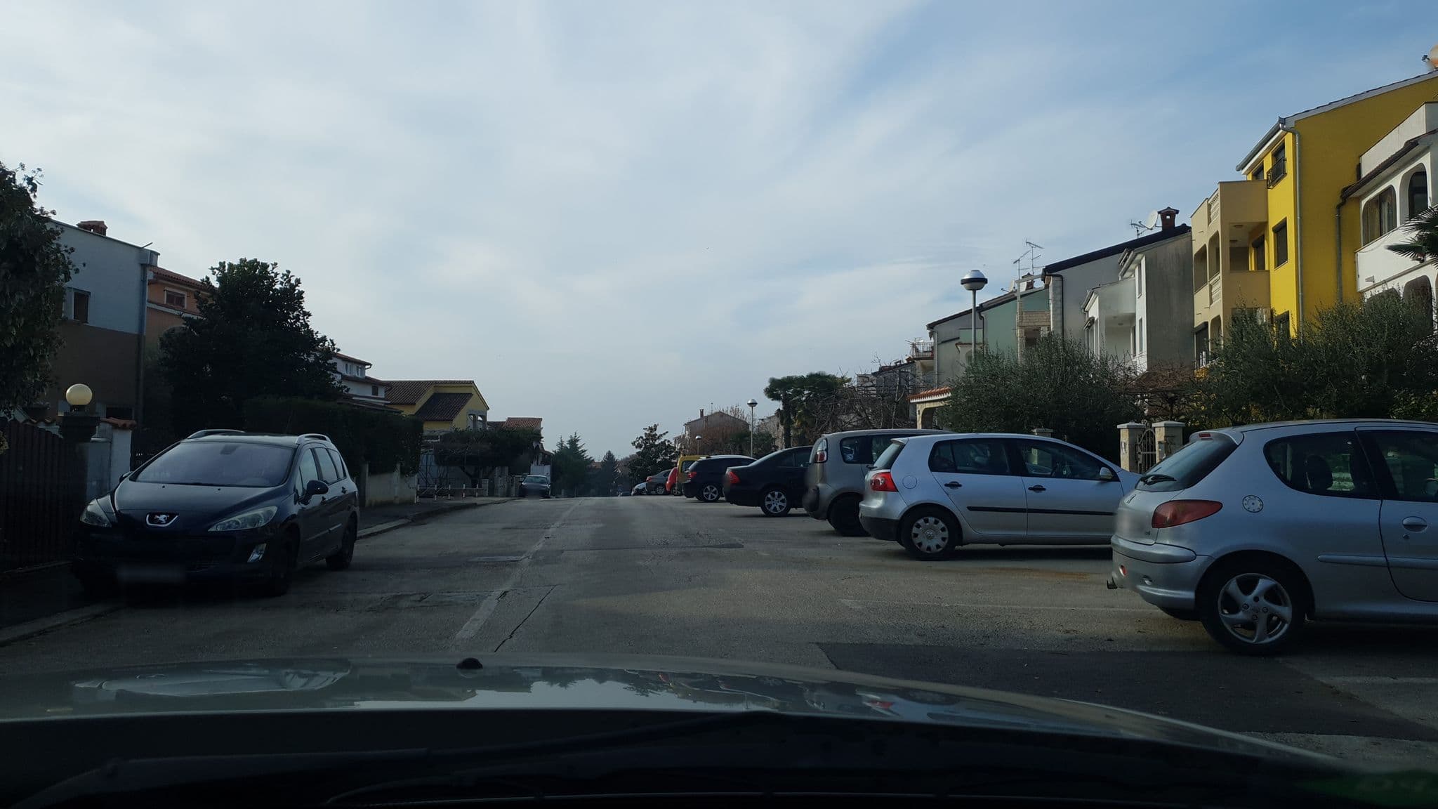 Street view near Apartment Motovunska 39, Poreč — © akliman (CC BY-SA · Mapillary)
