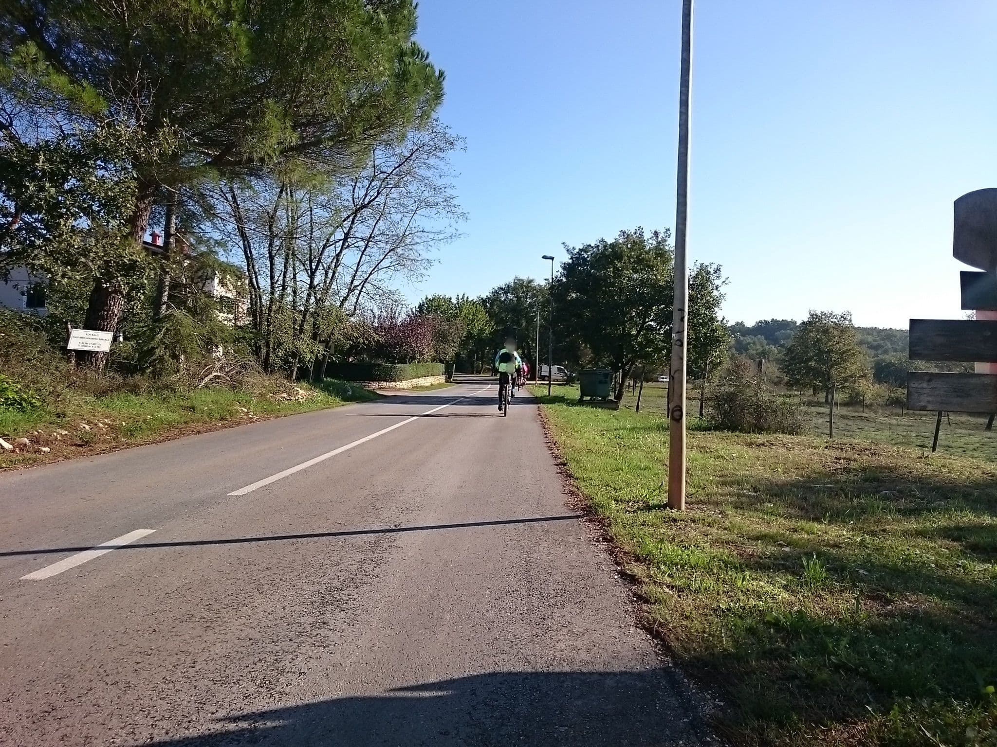 Street view near Villa Luna, Novigrad — © voschix (CC BY-SA · Mapillary)