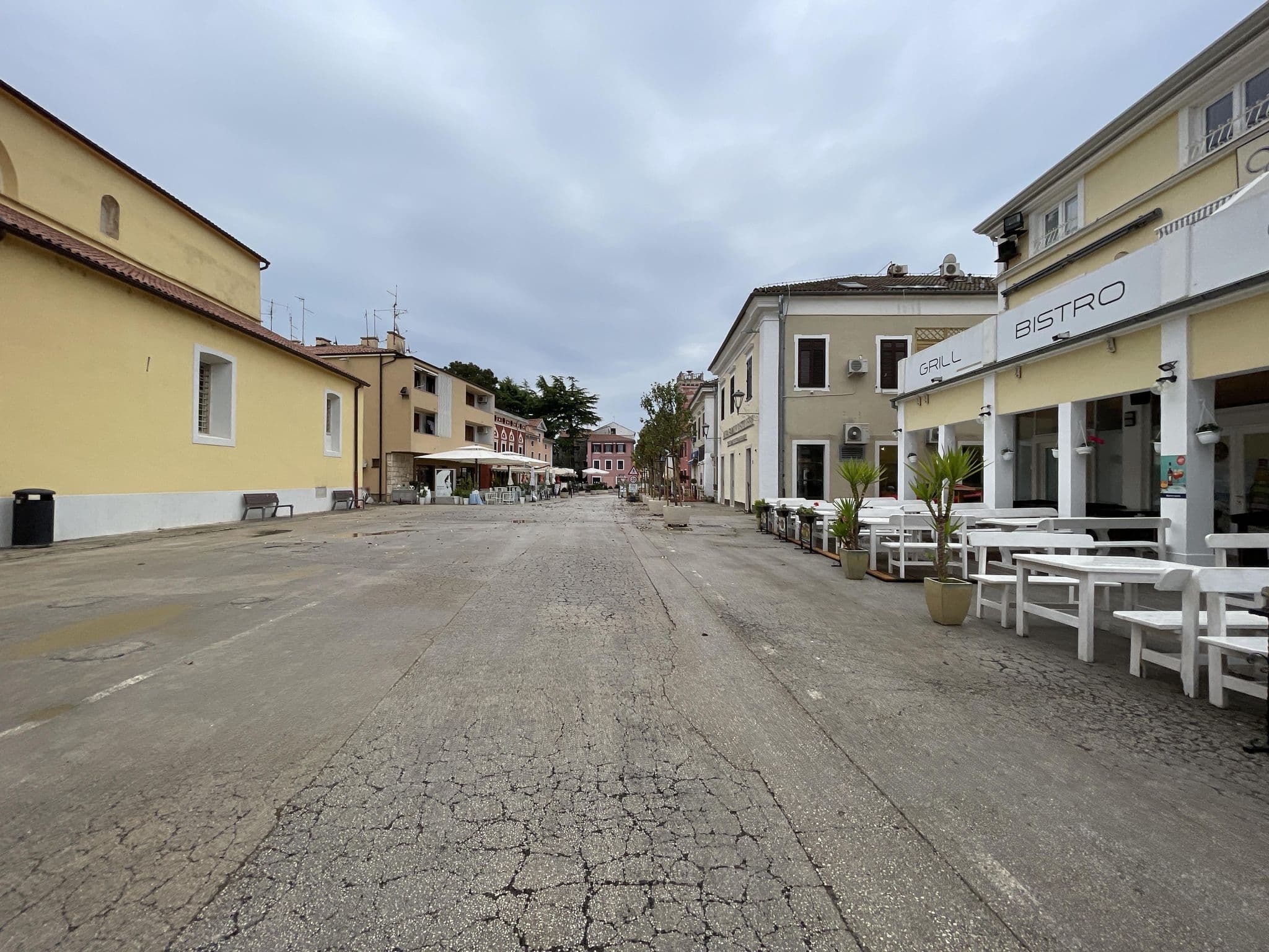 Street view near Villa Giada, Novigrad — © filipb (CC BY-SA · Mapillary)