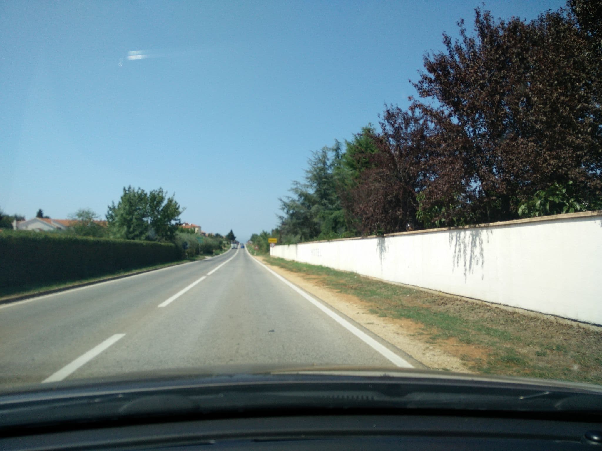 Street view near Hotel Holiday, Poreč — © gcklaus (CC BY-SA · Mapillary)