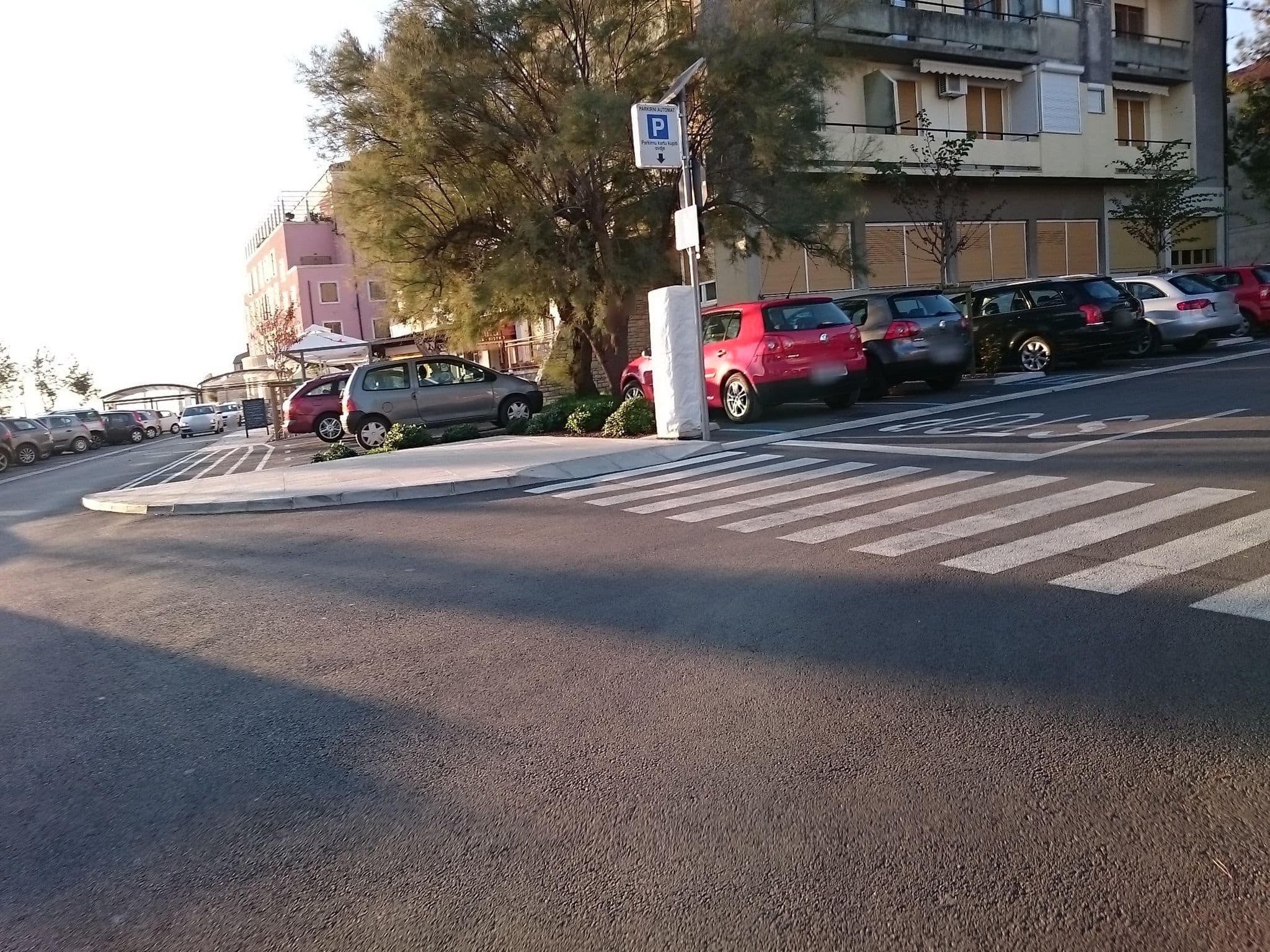 Street view near Faber F Apartments, Novigrad — © voschix (CC BY-SA · Mapillary)