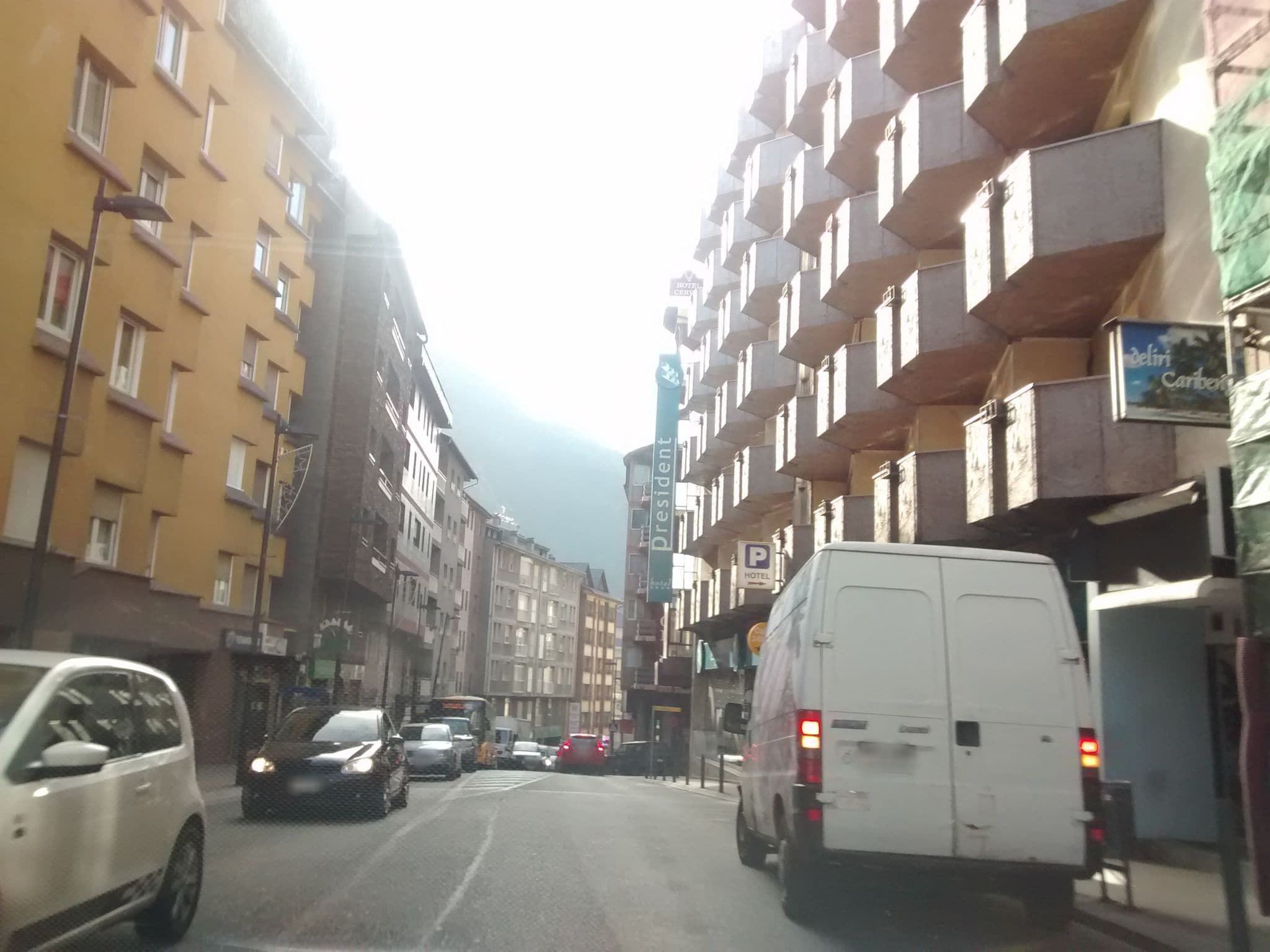 Street view near President, Andorra la Vella — © egofer (CC BY-SA · Mapillary)
