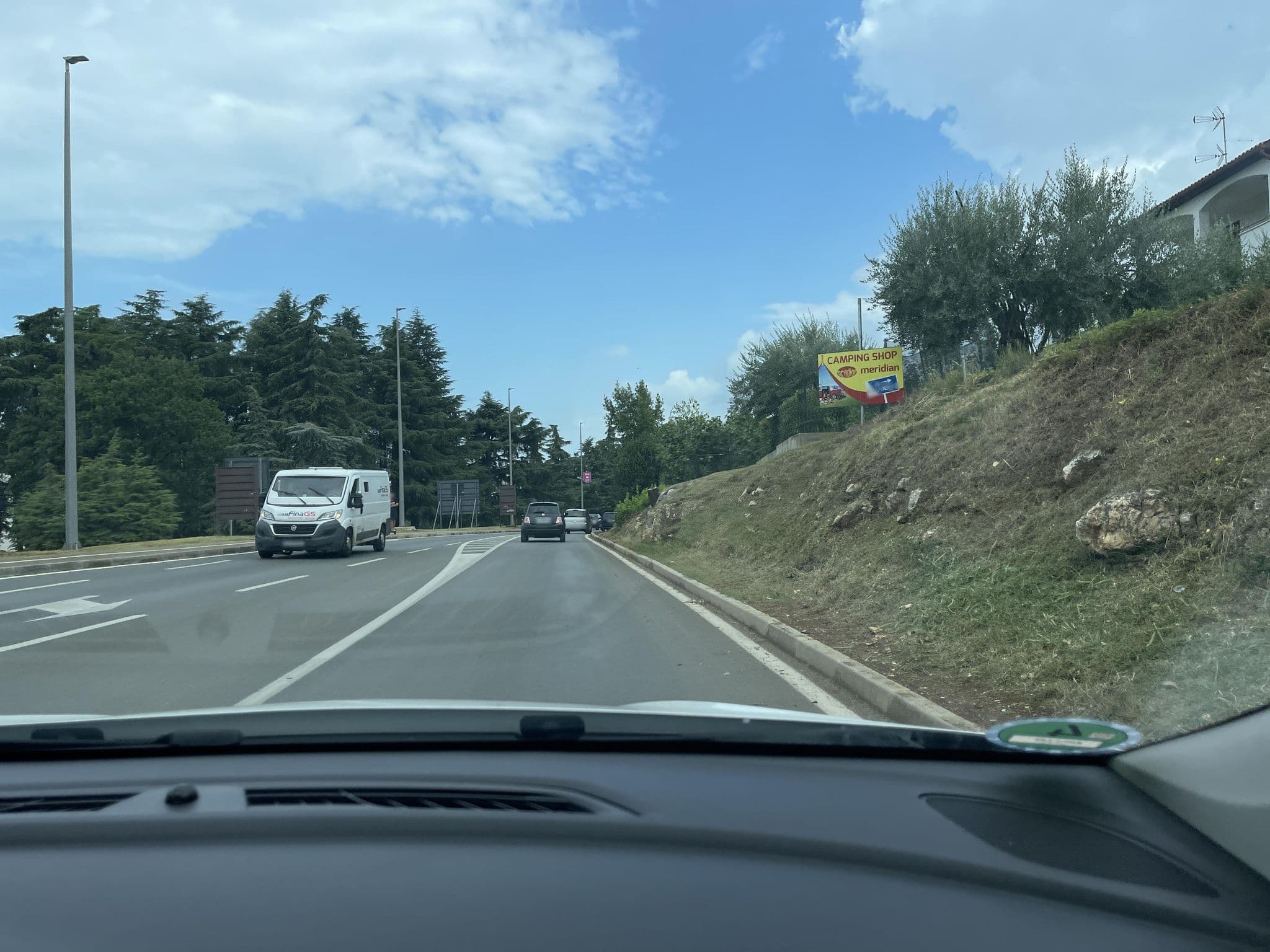 Street view near Villa Luna, Poreč — © eisbzs (CC BY-SA · Mapillary)