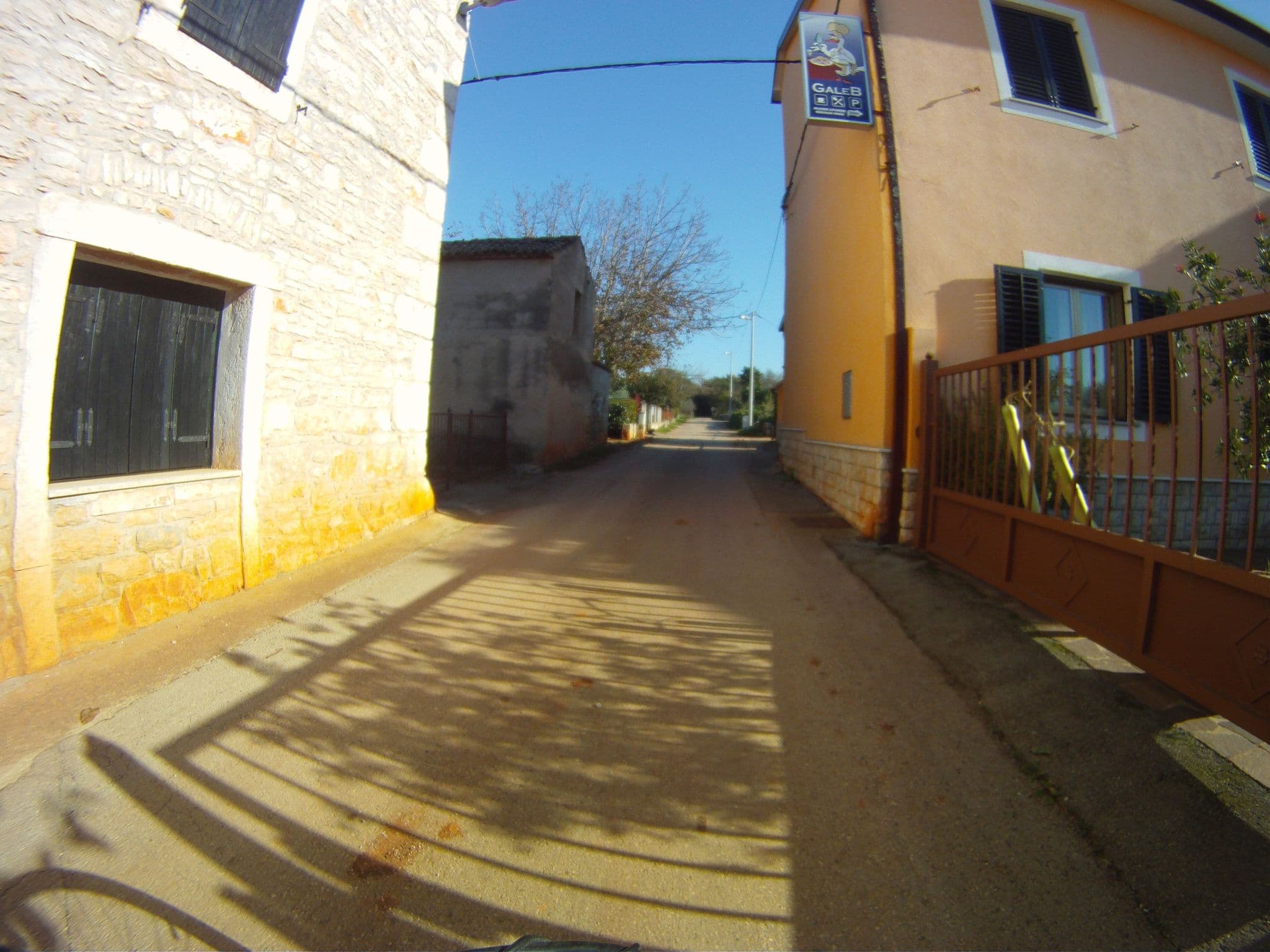 Street view near Apartments Villa Stapo, Umag — © voschix (CC BY-SA · Mapillary)