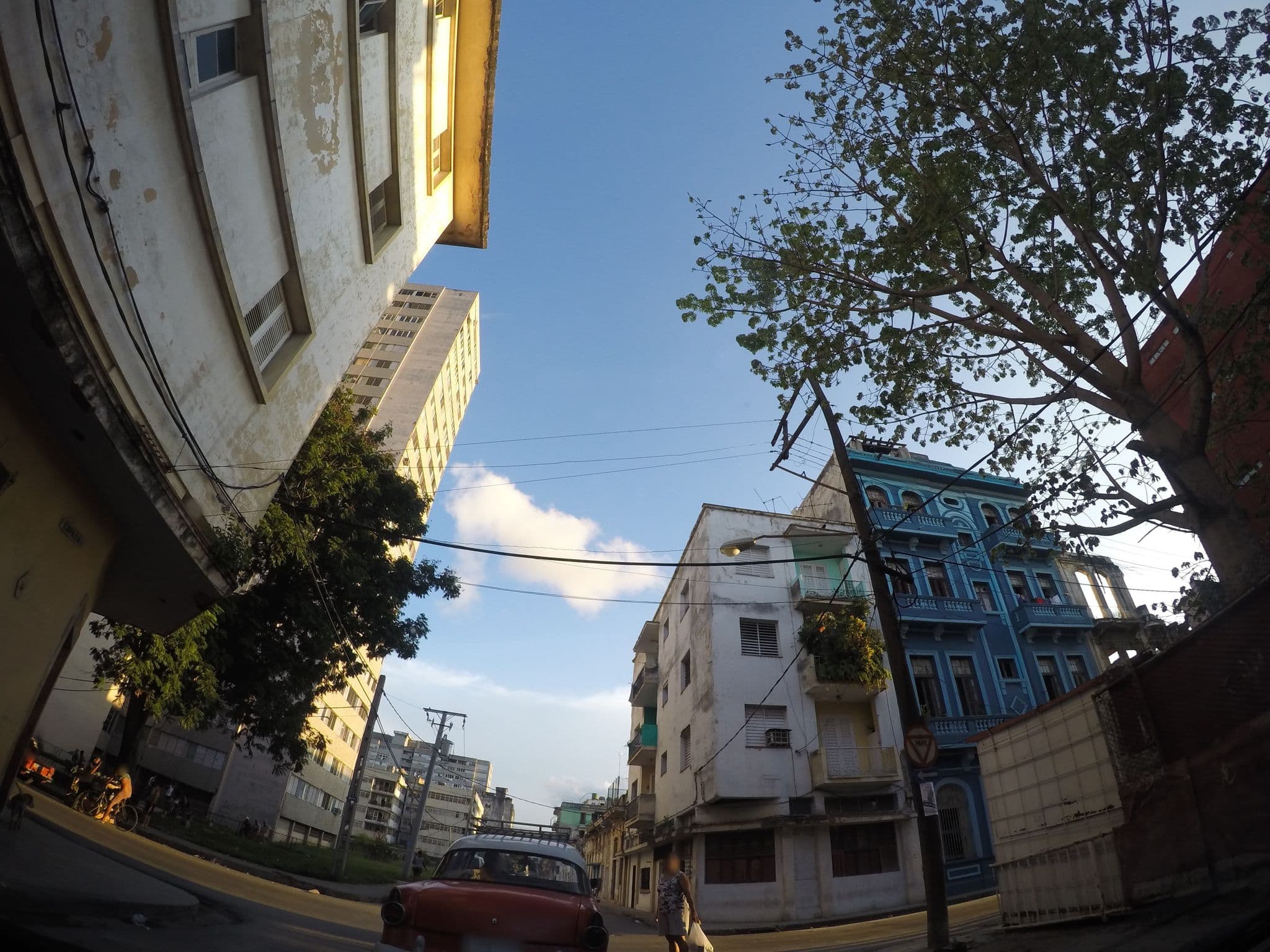 Street view near Casa Don Diego D' Claudia y Andro, Centro Habana