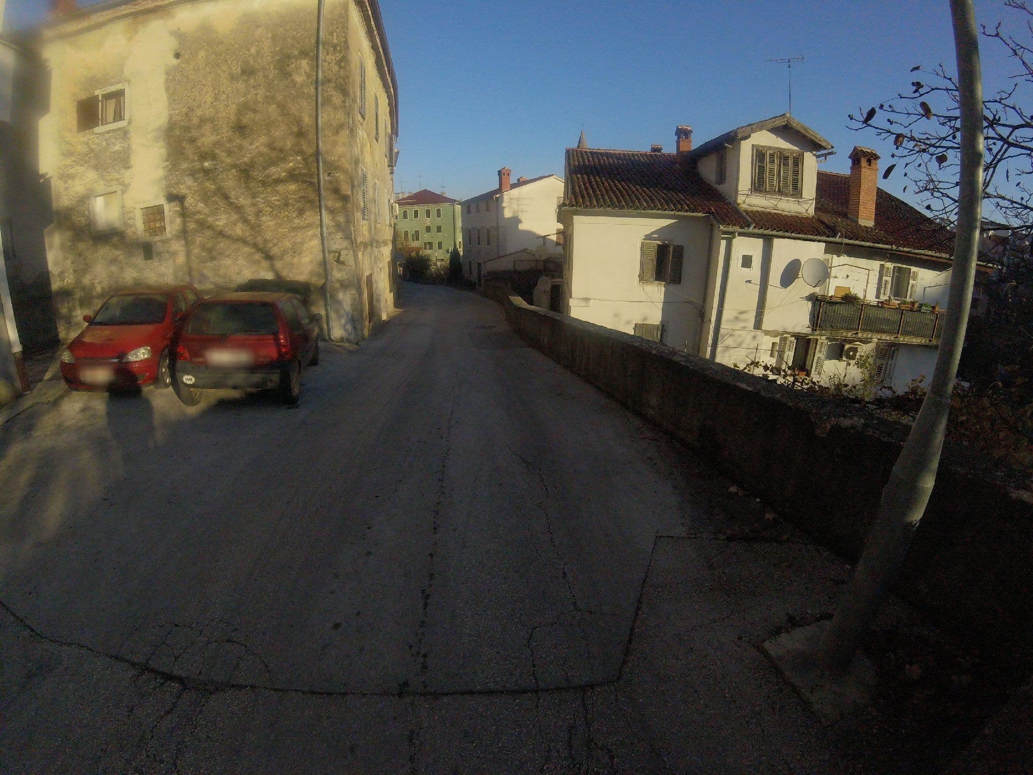 Street view near Pansion Stari Grad, Pazin — © utvonalfelmeresek (CC BY-SA · Mapillary)