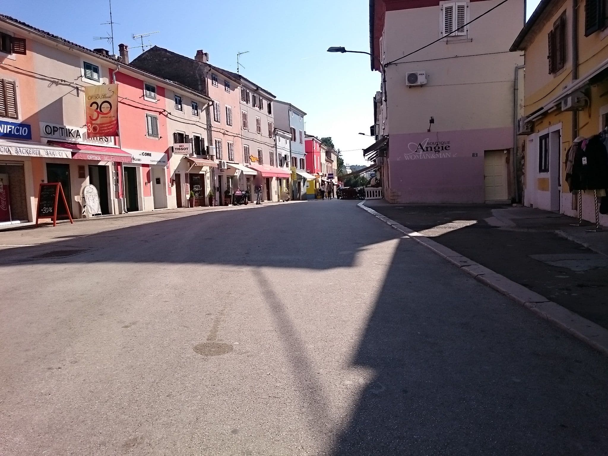 Street view near Apartment Moro, Poreč — © voschix (CC BY-SA · Mapillary)