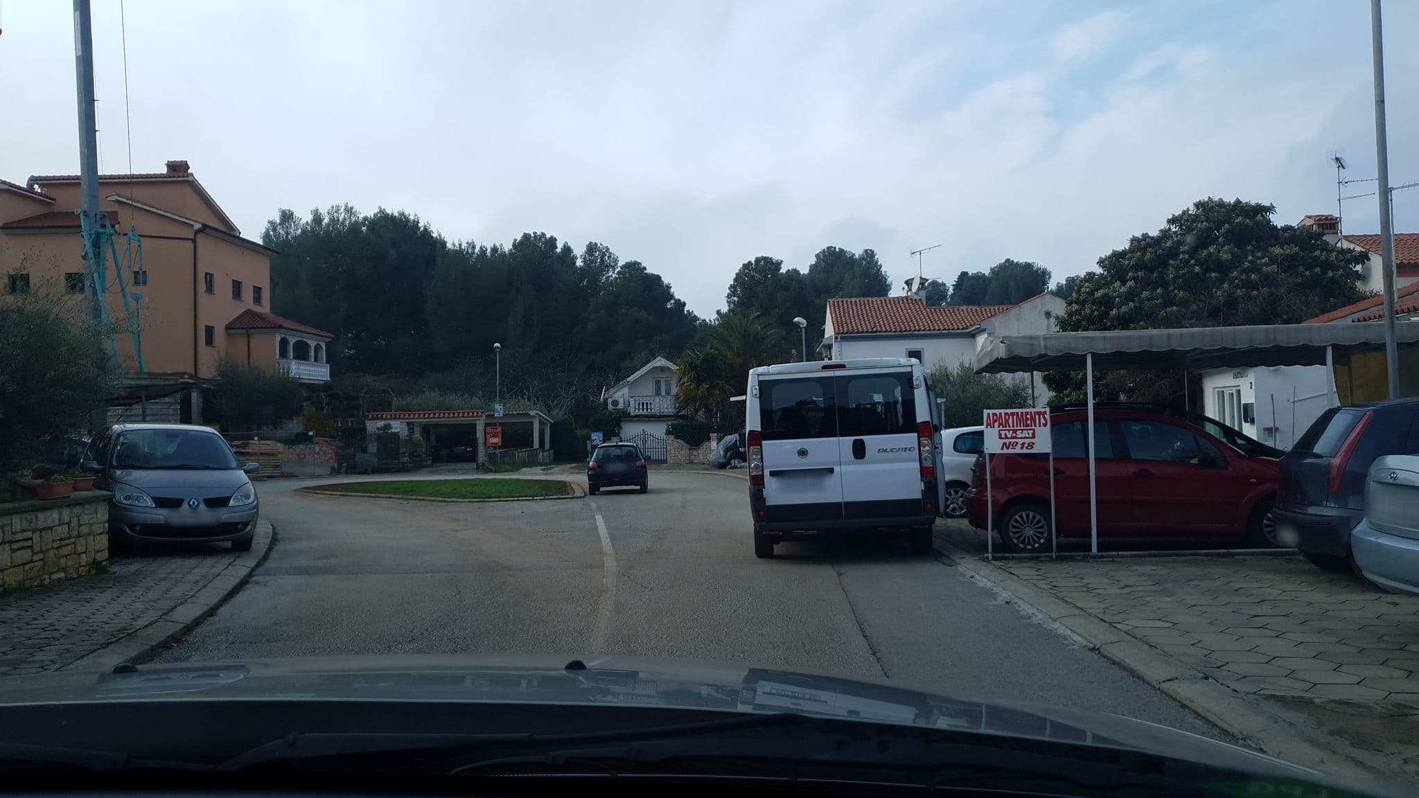 Street view near Apartments MIra 645, Poreč — © akliman (CC BY-SA · Mapillary)