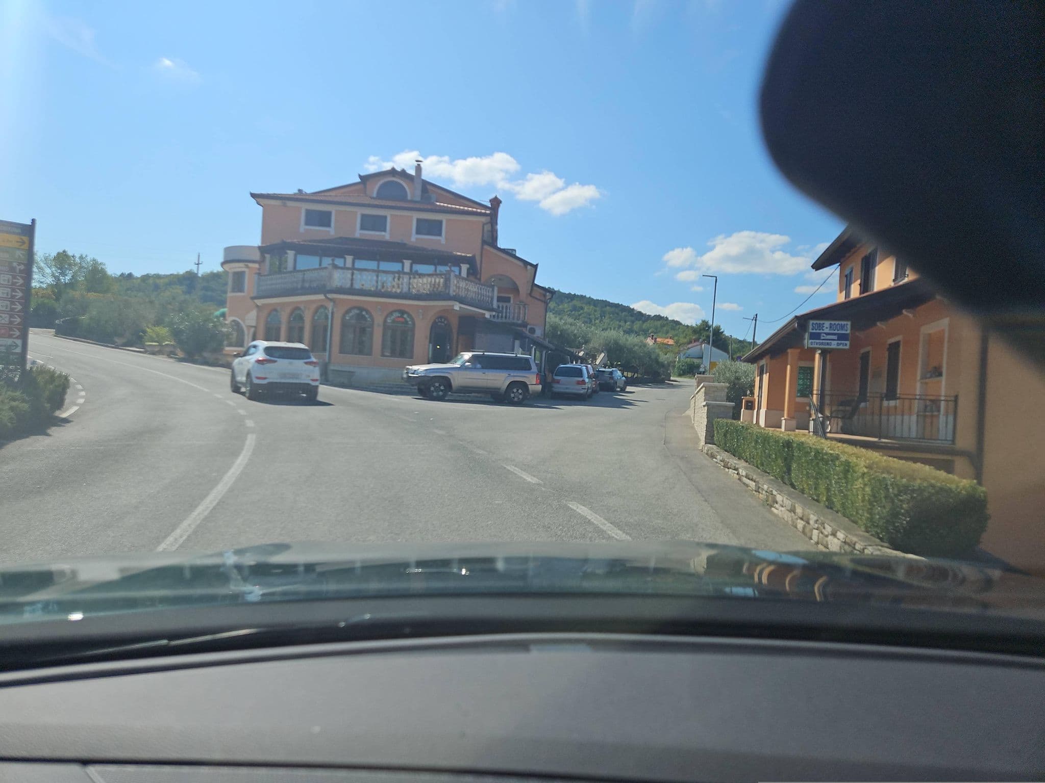 Street view near Guest House Nena, Pazin — © toho (CC BY-SA · Mapillary)