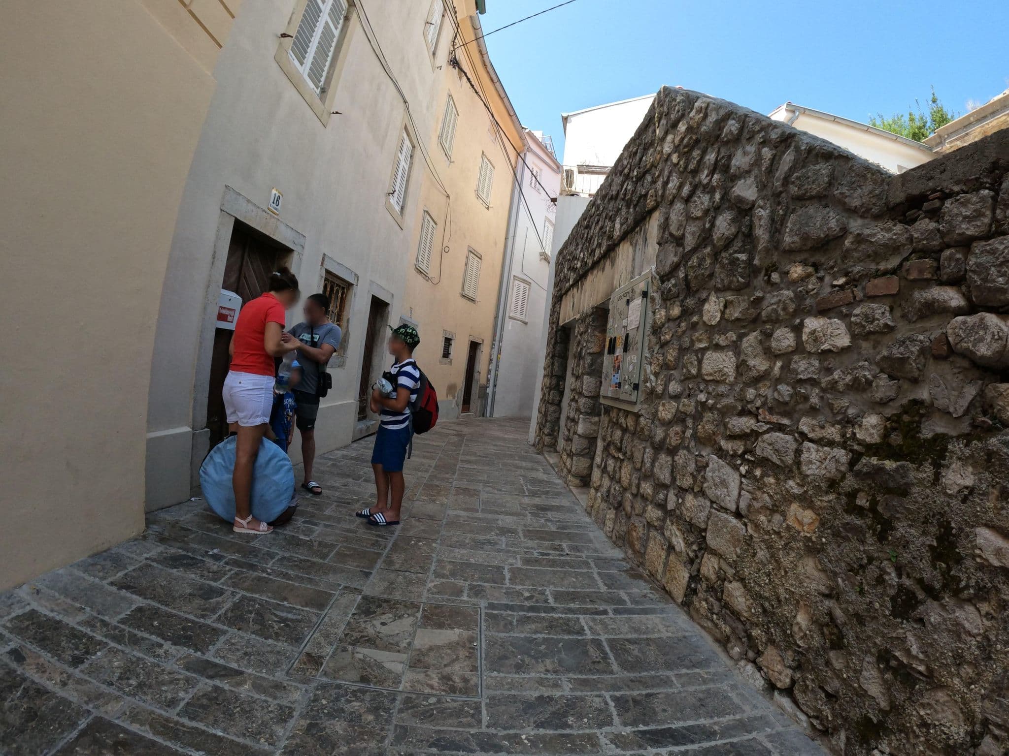 Street view near Yvonne, Krk — © erias (CC BY-SA · Mapillary)