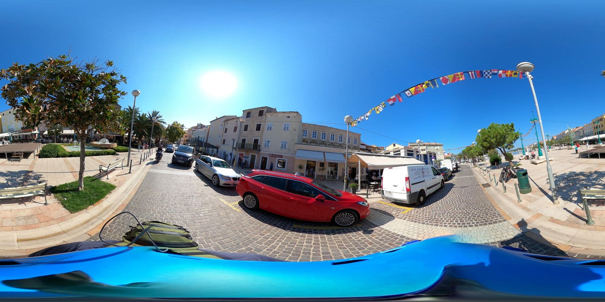 Street view near Hostel Daruvar, Mali Lošinj — © isvedic (CC BY-SA · Mapillary)