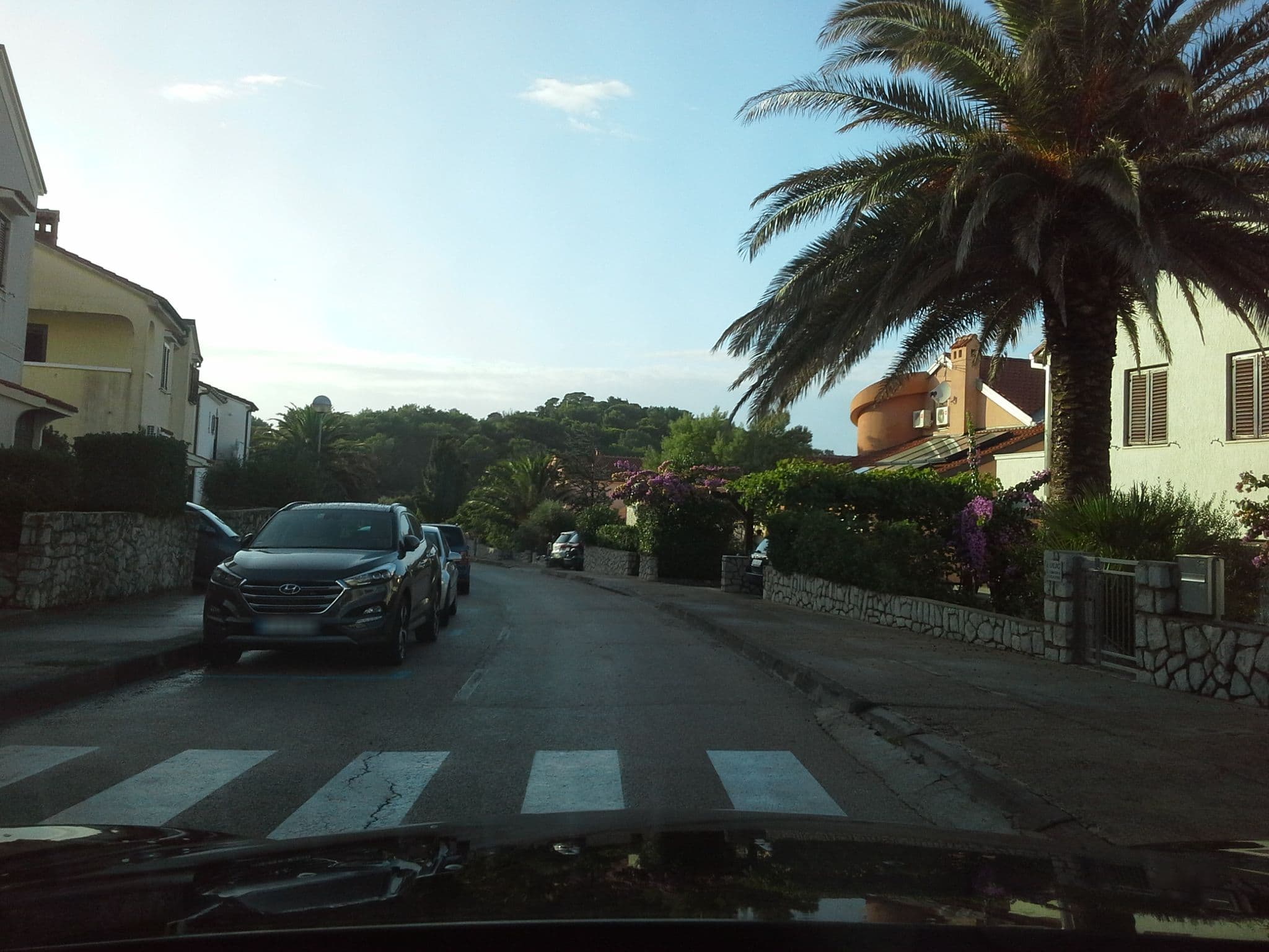 Street view near Apartments Popov, Mali Lošinj — © klypern (CC BY-SA · Mapillary)