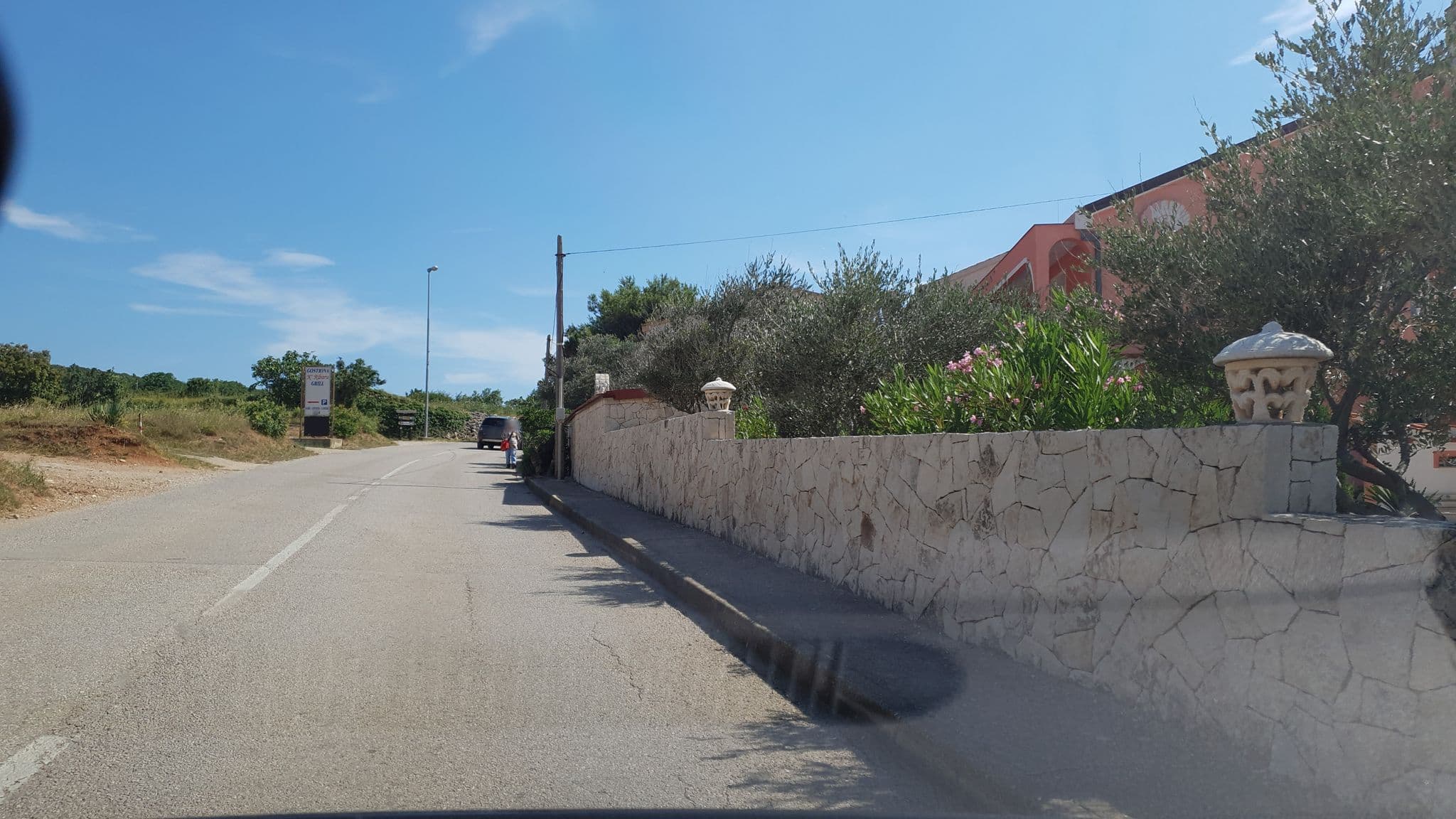 Street view near Perla, Punat — © b166er (CC BY-SA · Mapillary)